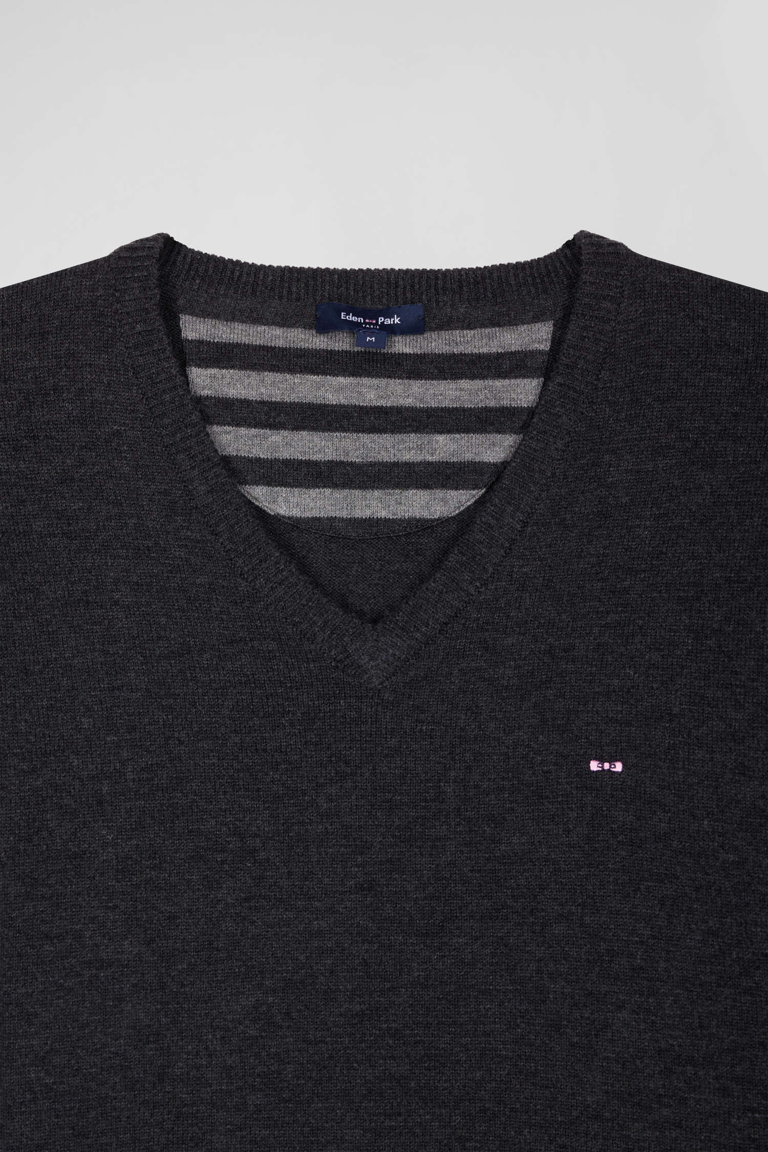 Regular anthracite grey wool and cotton V-neck jumper with striped details