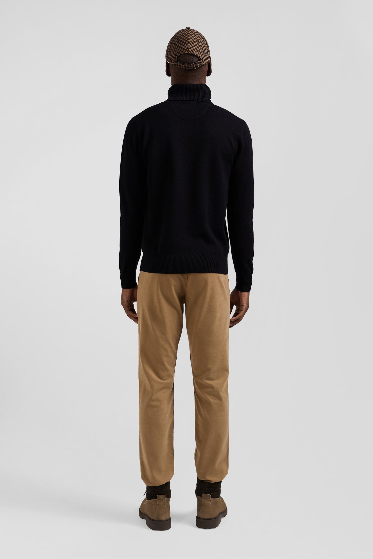 Regular black wool and cotton turtleneck jumper