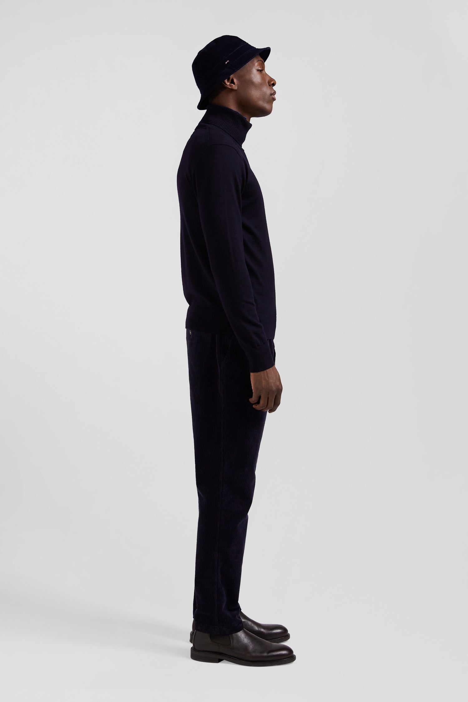 Regular navy blue merino wool turtleneck jumper