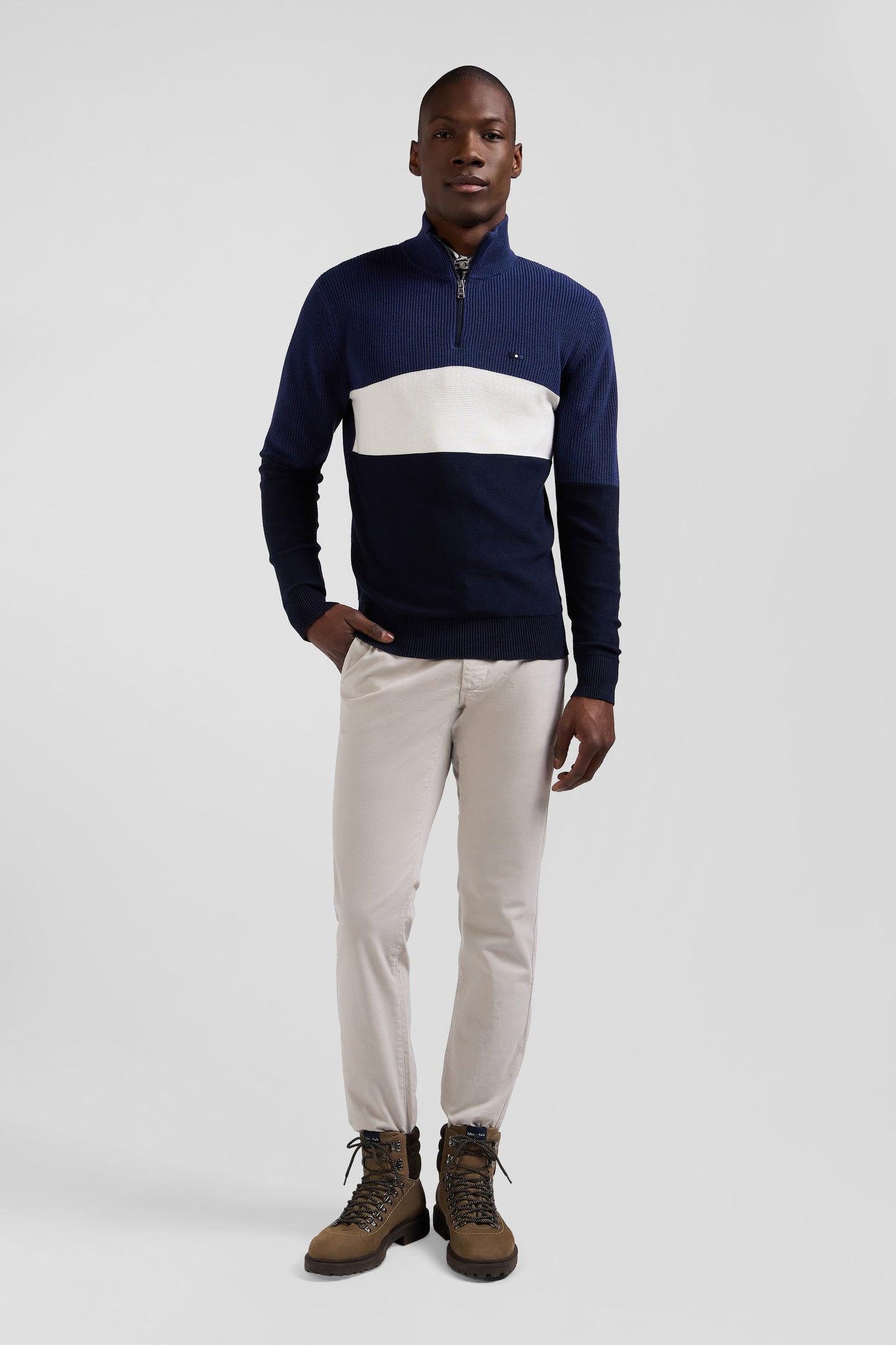 Regular dark blue semi-zipped cotton jumper with knit patterns