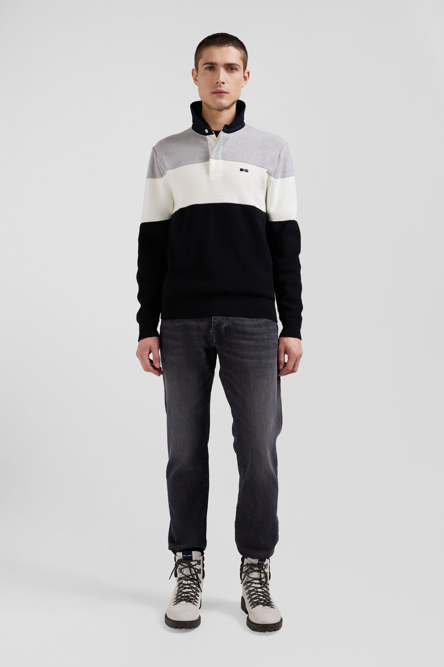 Regular grey wool and cotton jumper with knit patterns and rugby shirt collar