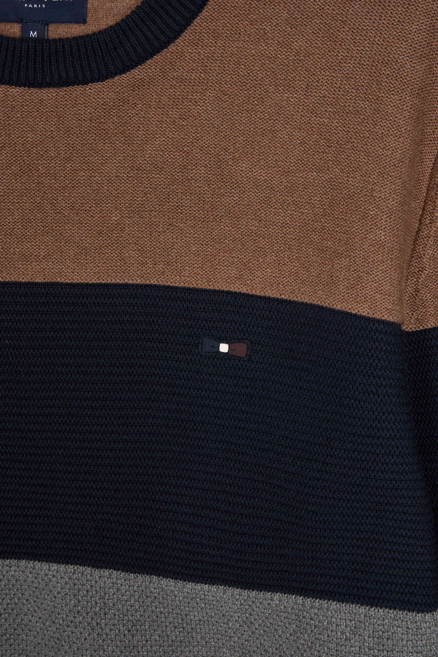 Regular grey and camel cotton crew neck jumper with knit patterns