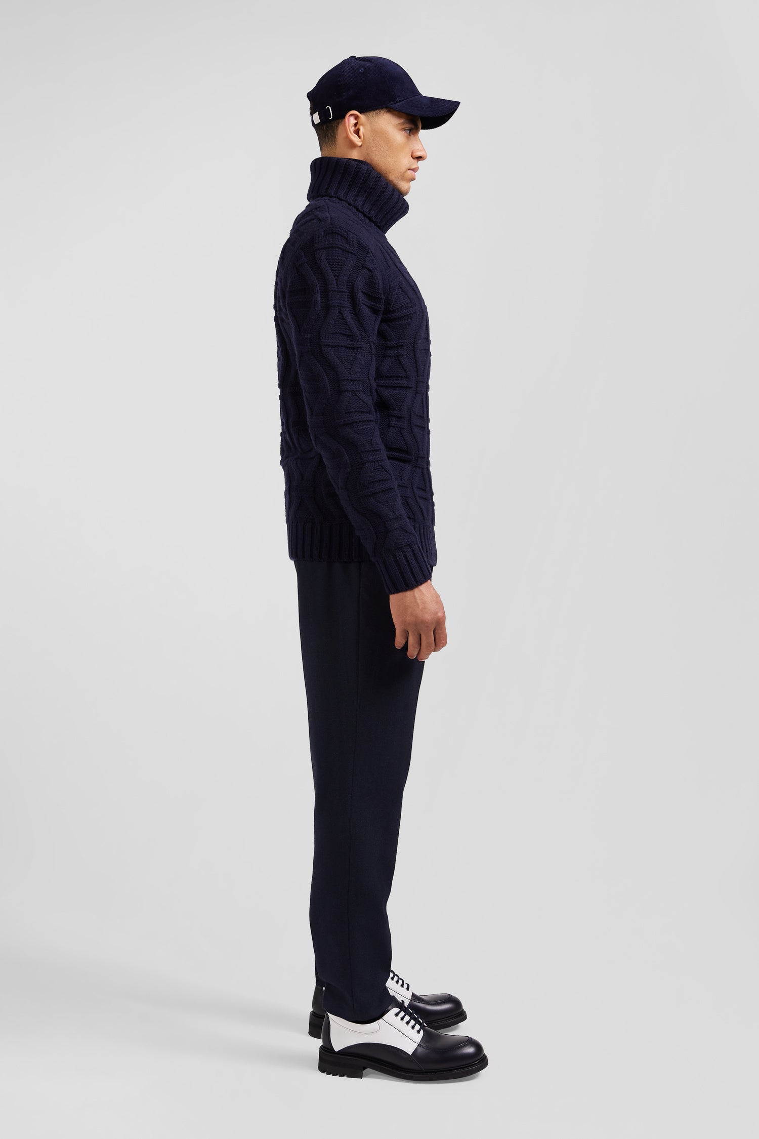 Regular navy blue virgin wool and recycled polyamide turtleneck jumper with 3D knitting