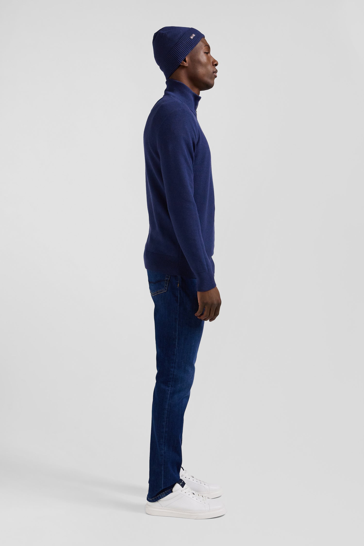 Regular dark blue cotton semi-zipped jumper