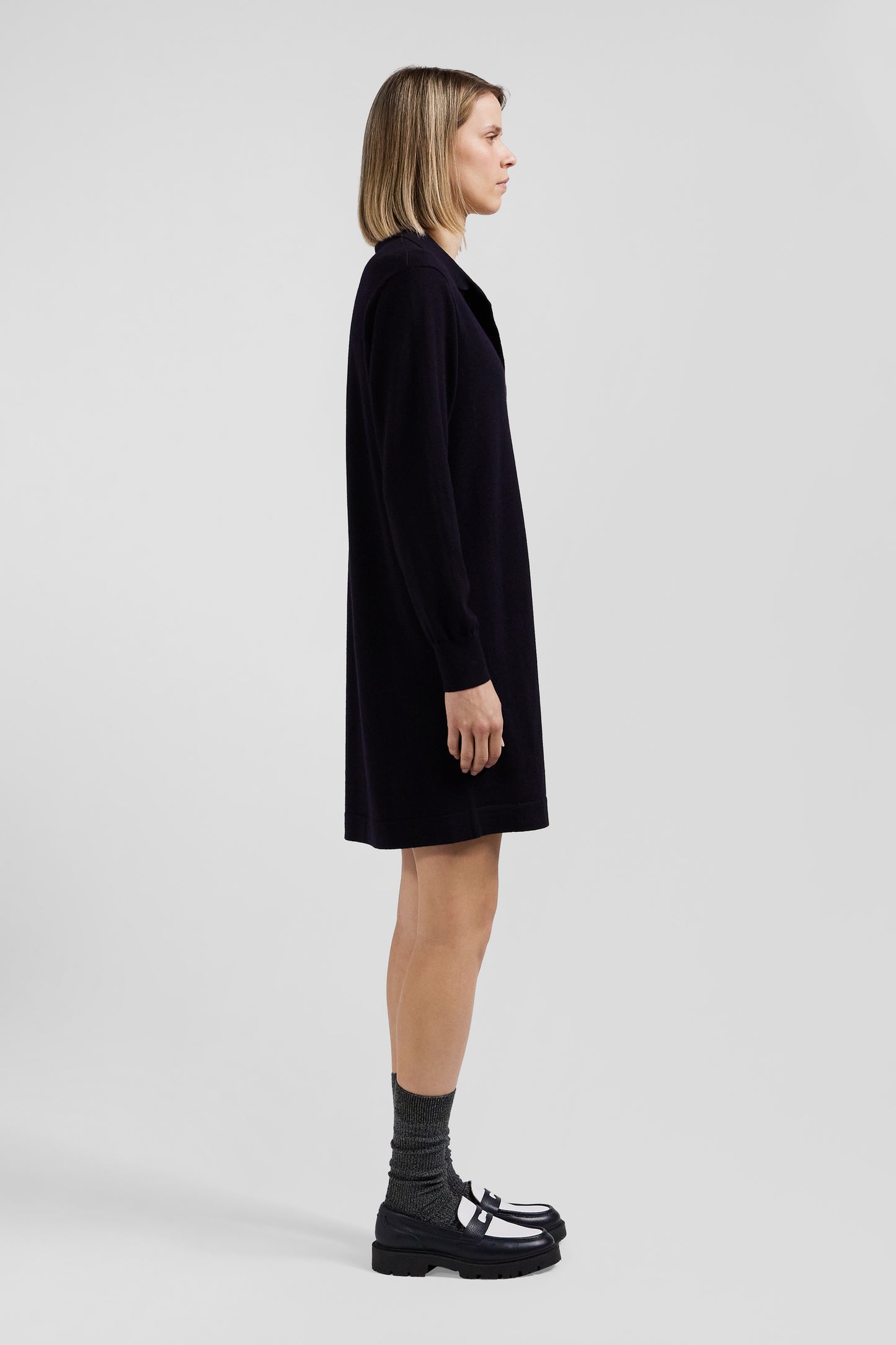 Regular navy blue wool dress with rugby shirt collar