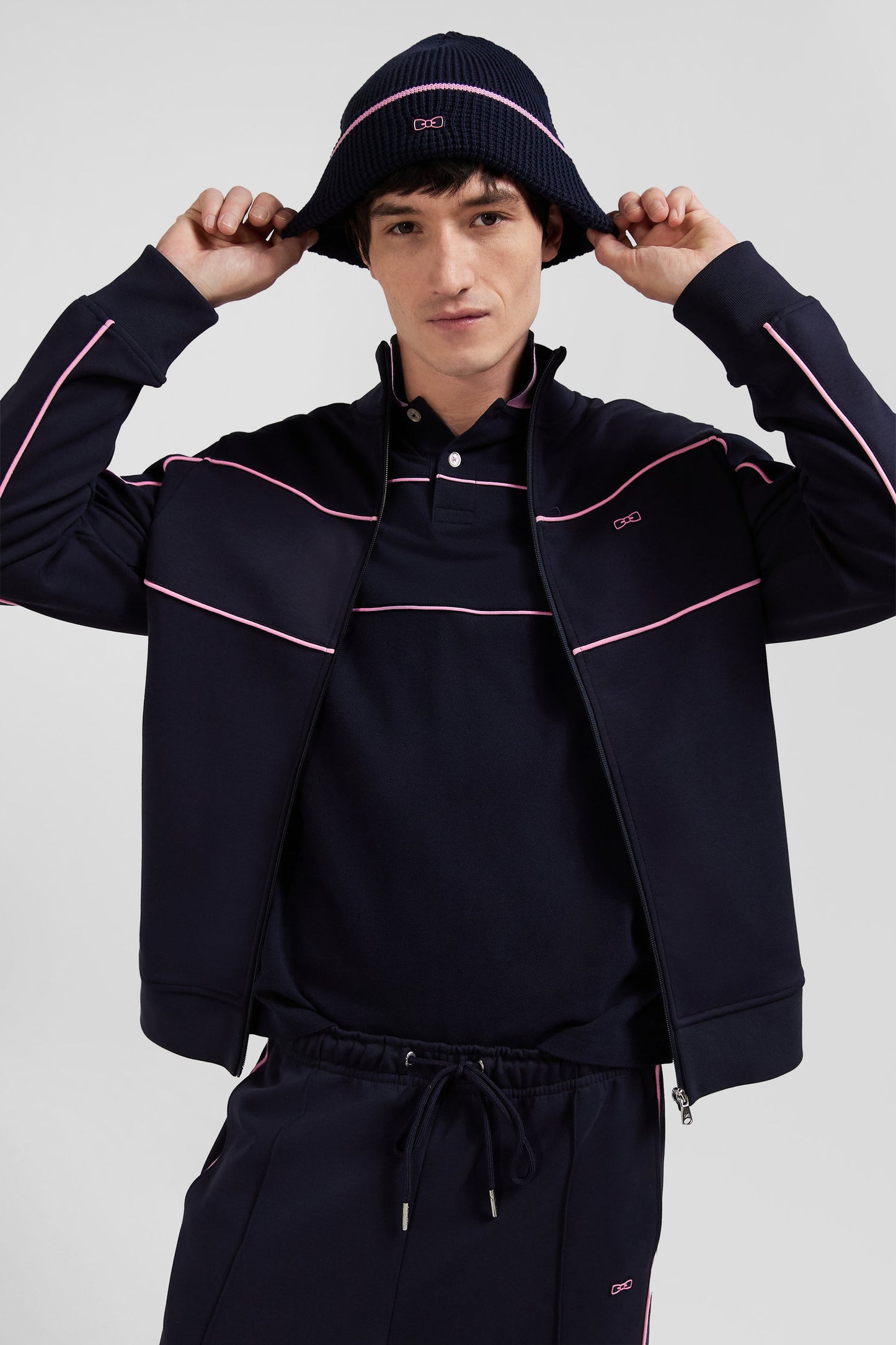 Regular navy zipped high neck sweatshirt with pink piping