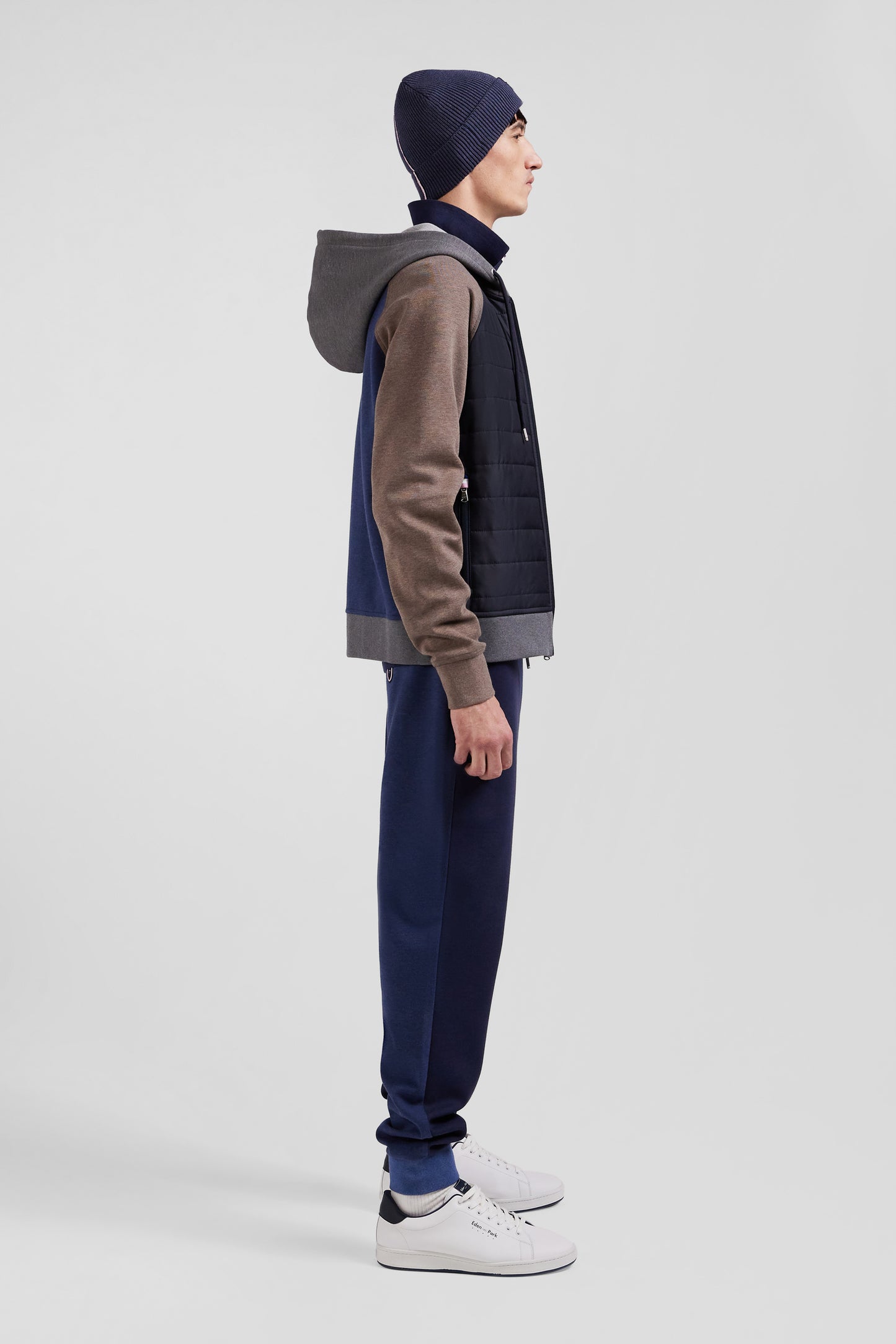 Regular grey cotton blend sweatshirt with padded front