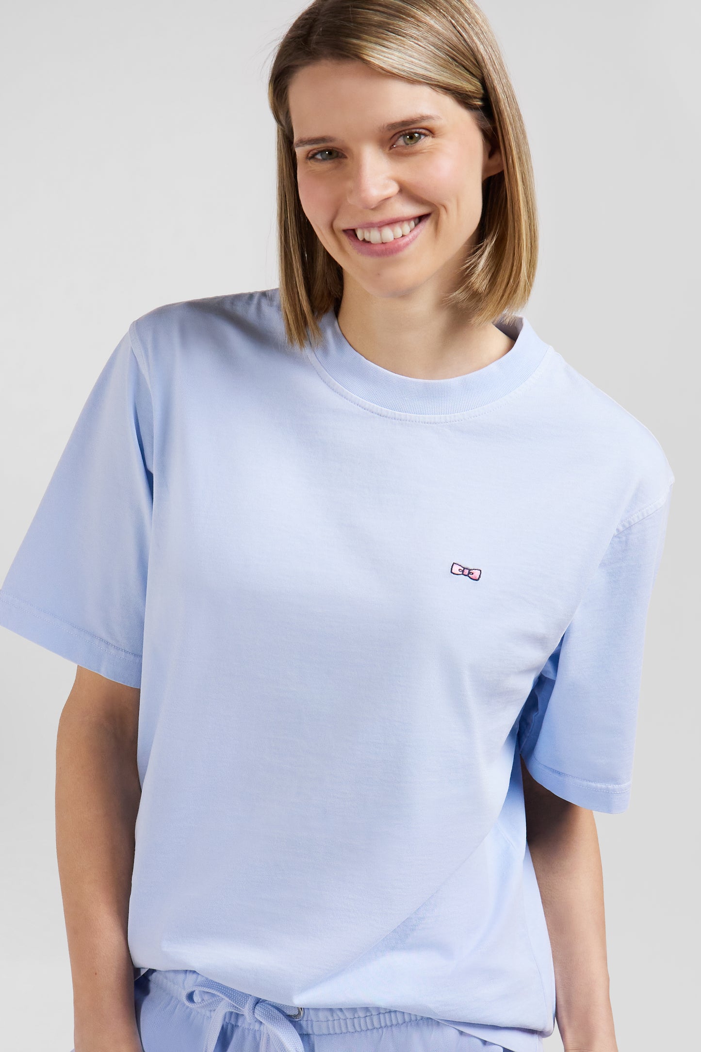 Oversize sky blue unisex short-sleeved T-shirt in overdyed cotton