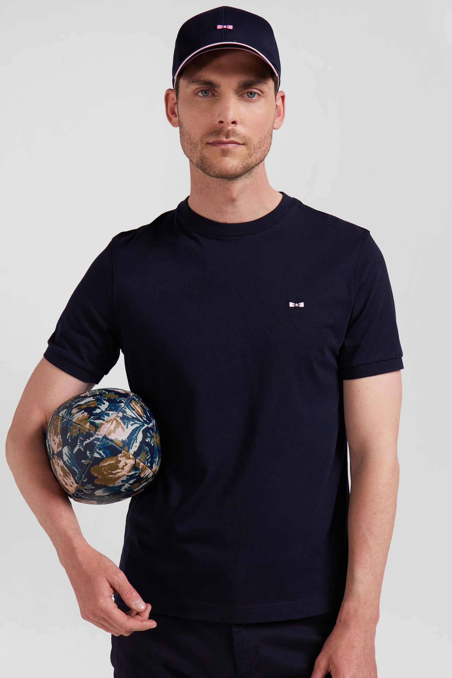 Regular navy short-sleeved cotton T-shirt with back emblem embroidery