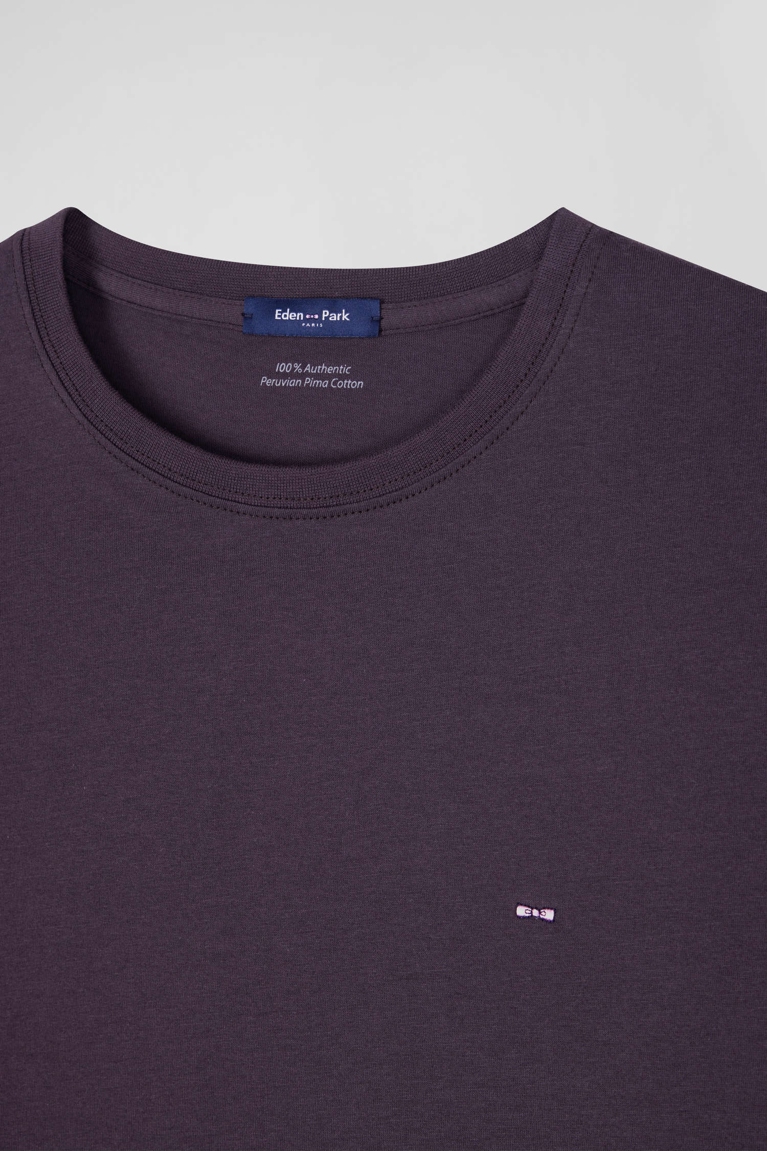 Regular navy blue long-sleeved Pima cotton T-shirt