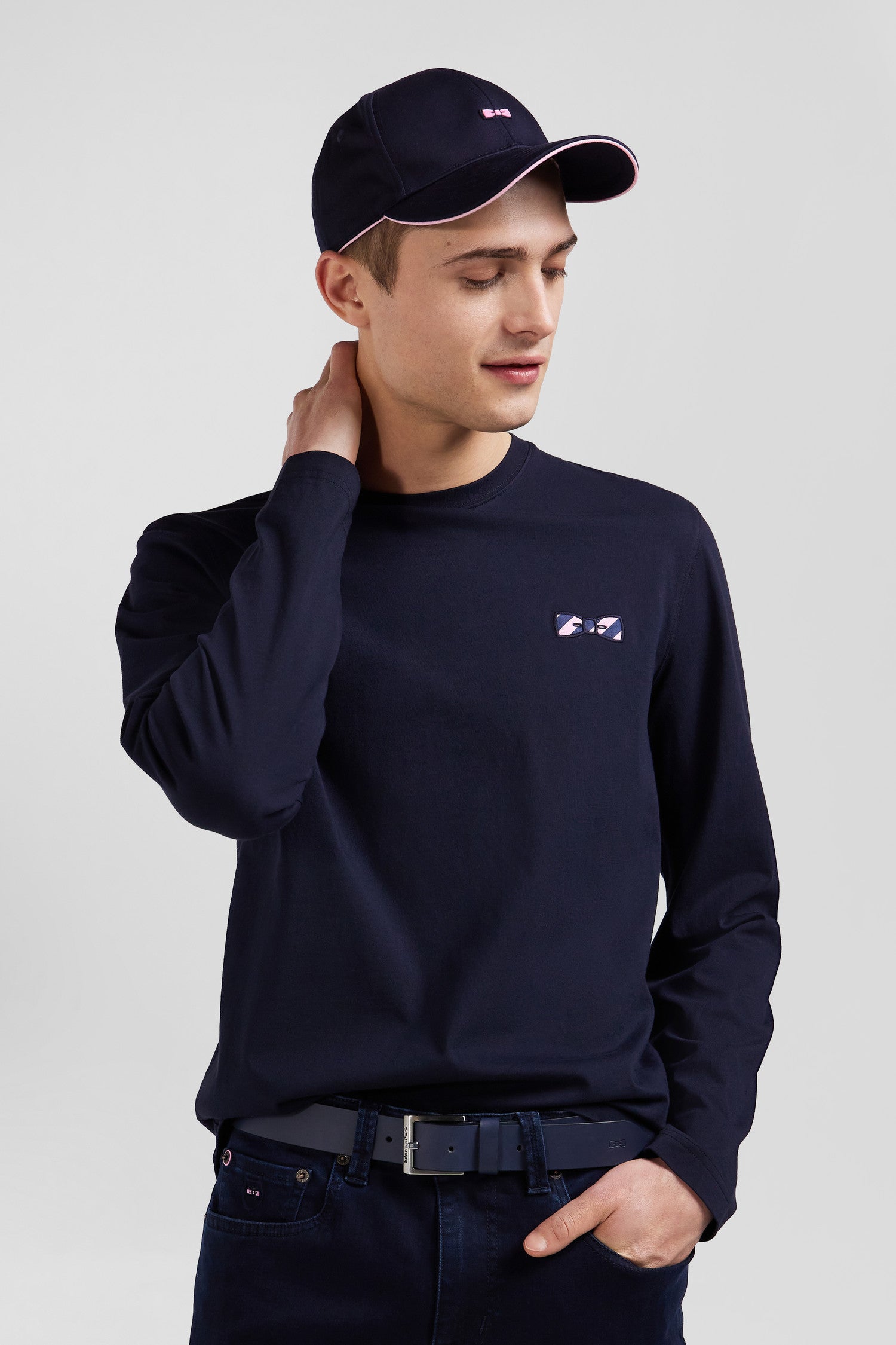 Regular navy blue embroidered long-sleeved cotton T-shirt