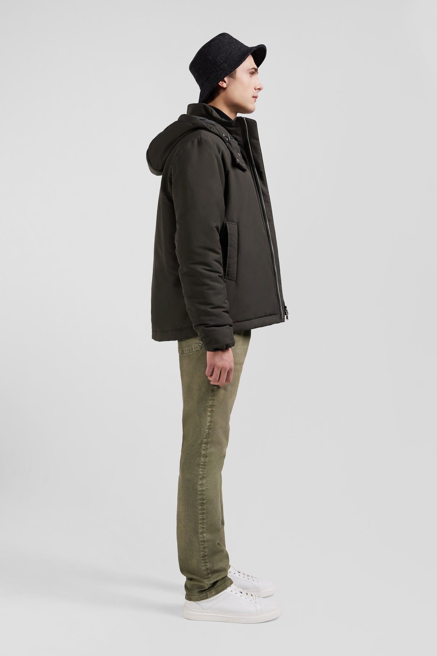 Khaki hooded zip-up jacket