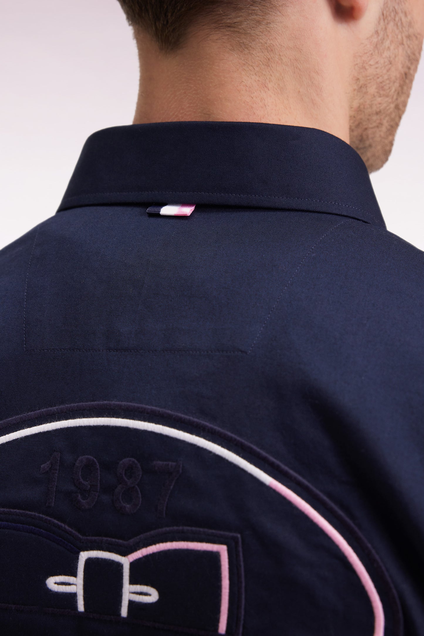 Navy pinpoint cotton shirt, embroidered back, straight cut