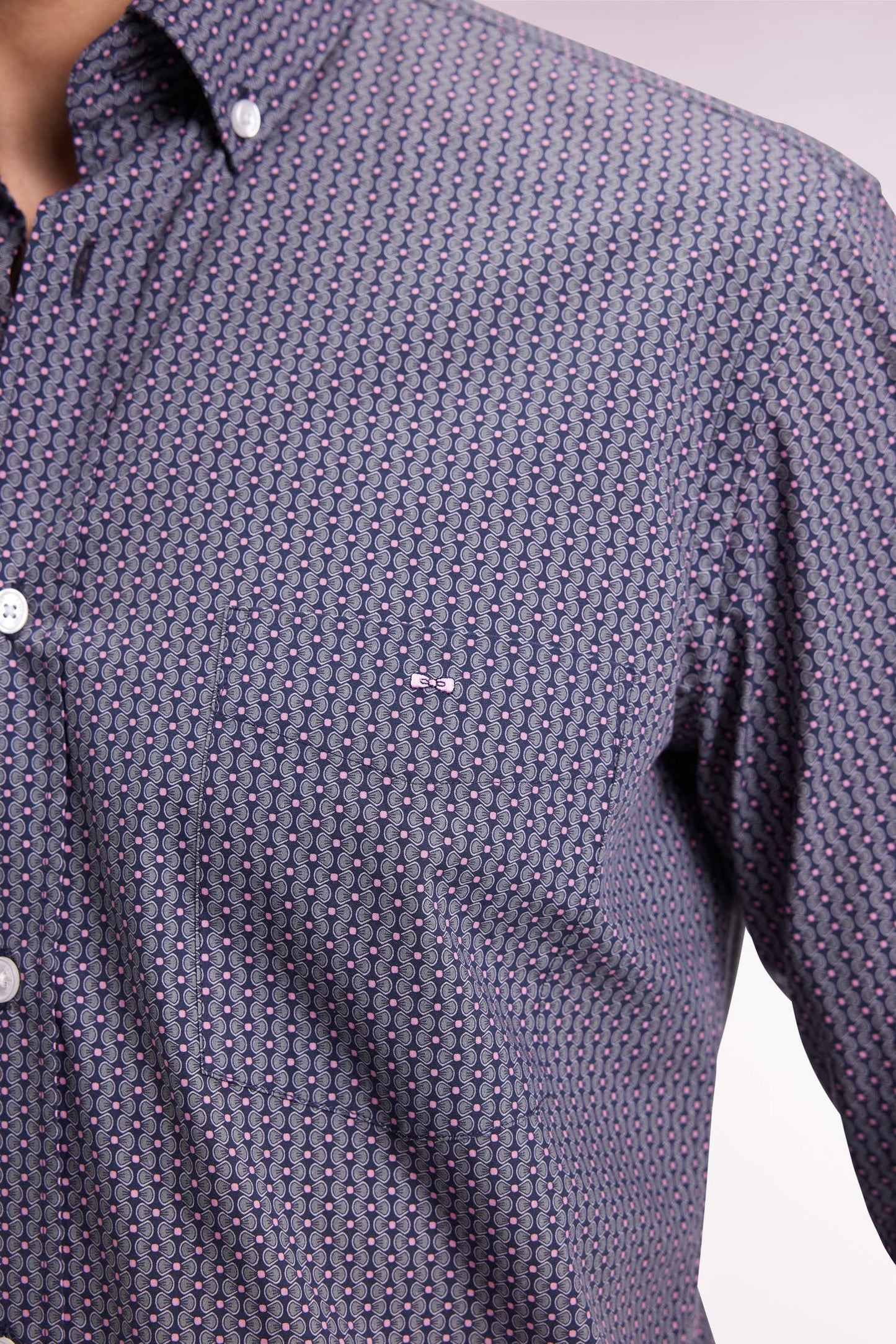 Navy cotton shirt with graphic micro-patterns, straight cut