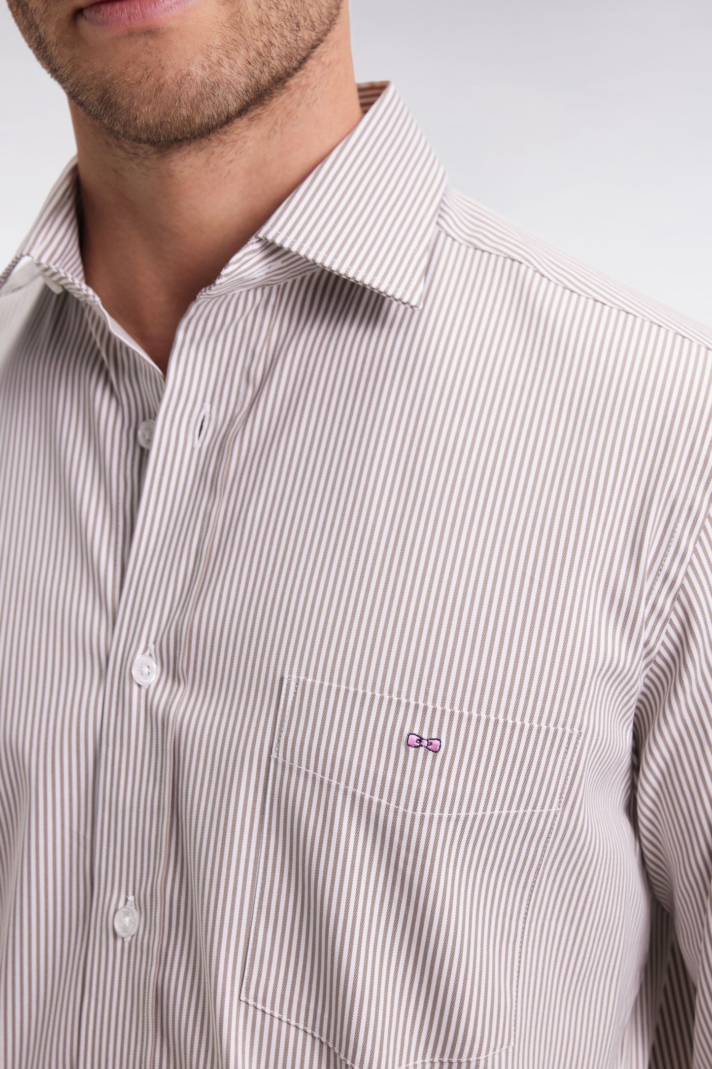 Chemise rayée en coton Pima biologique stretch beige