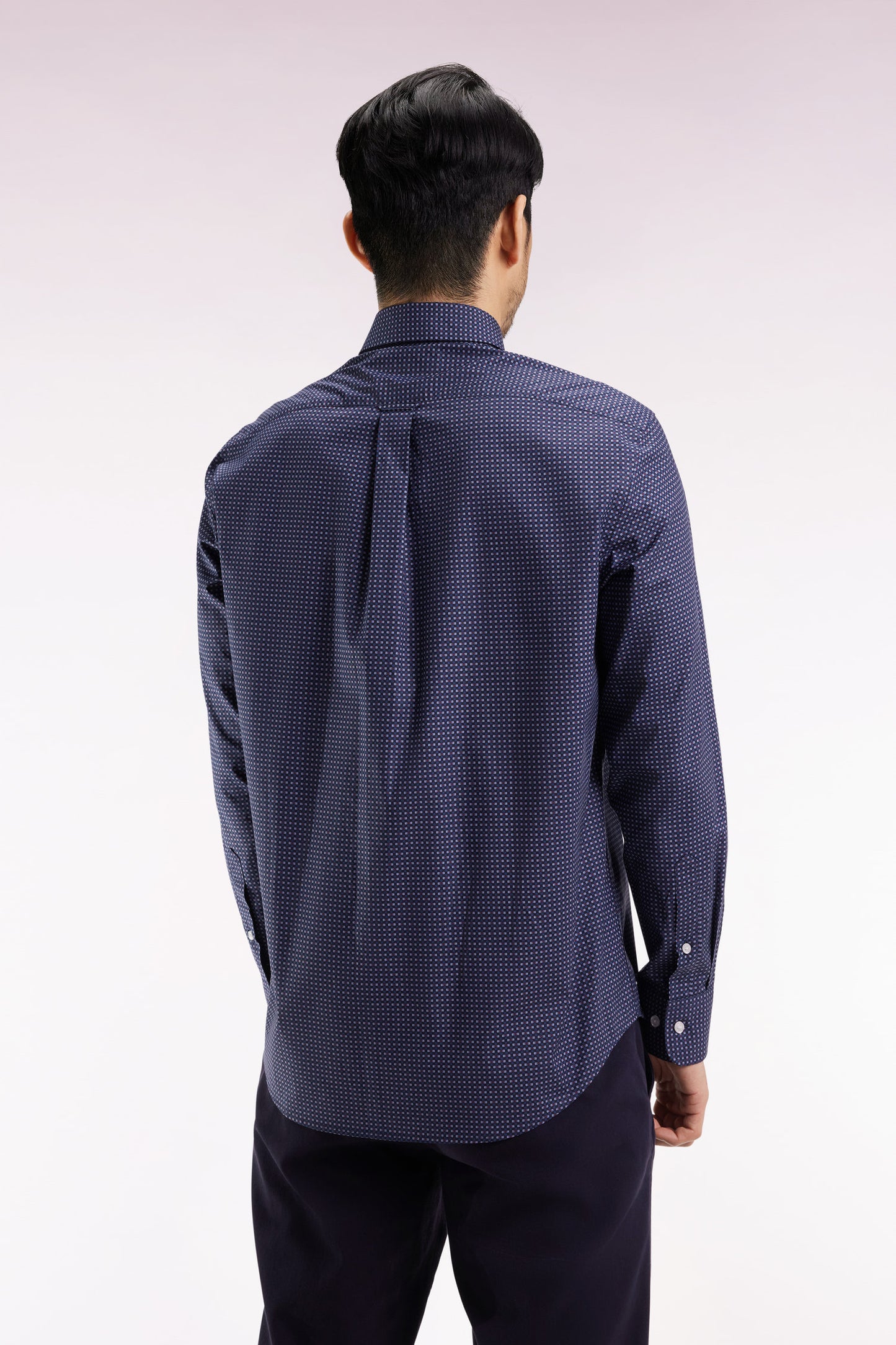 Navy Pima cotton shirt with micro-patterned bow tie, straight cut