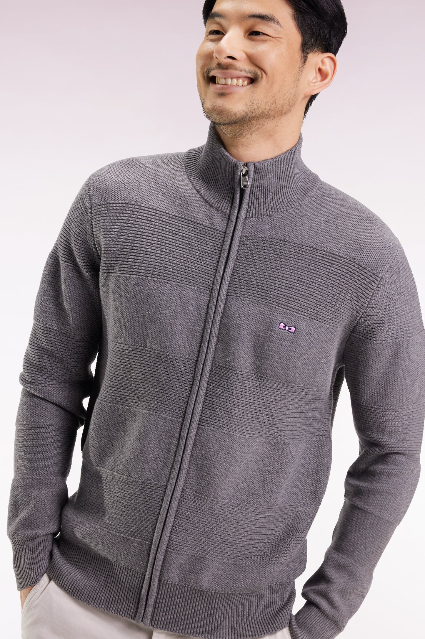 Cardigan zippé en coton nid d'abeille gris coupe droite