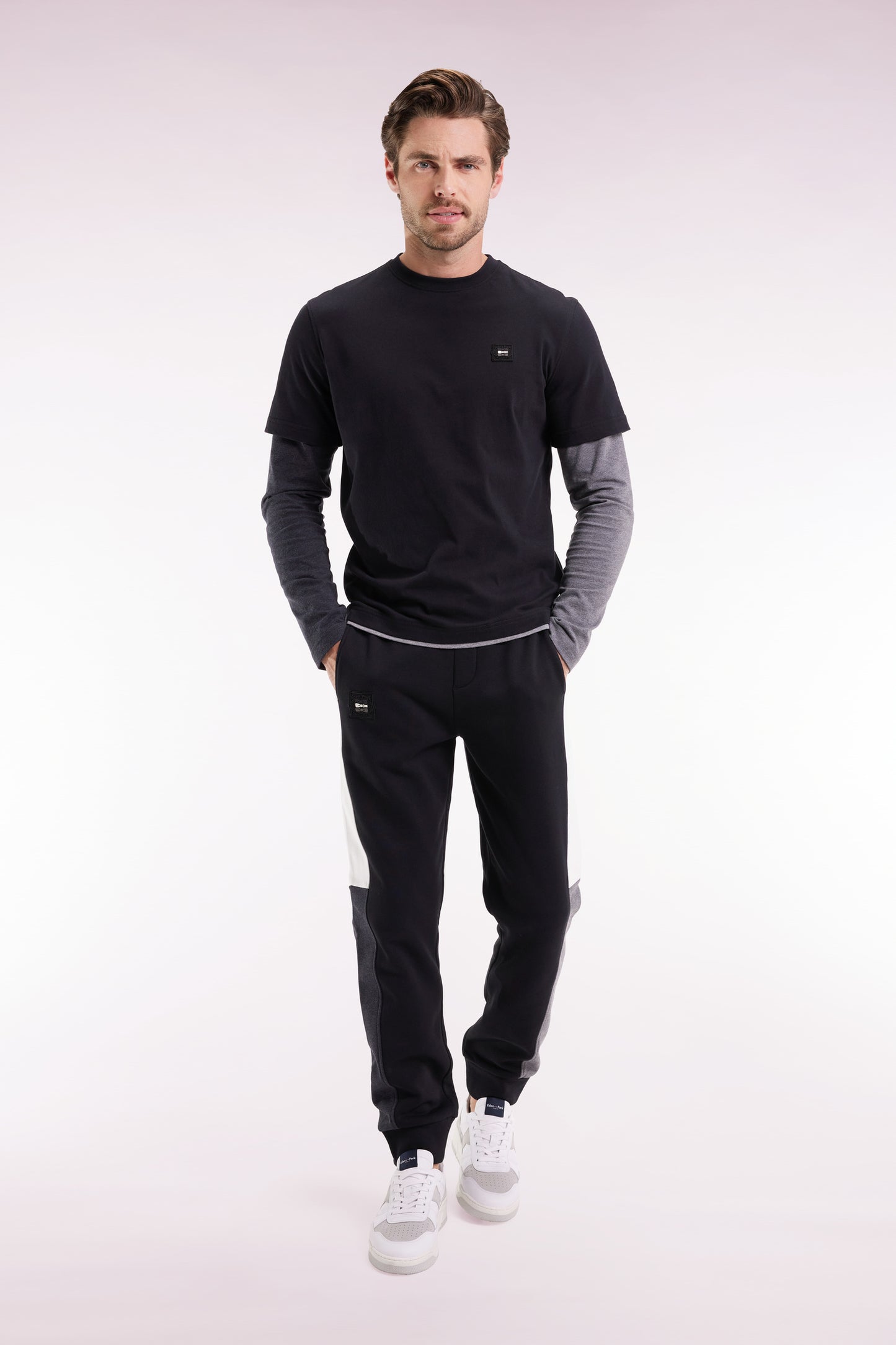Jogging suit in black colorblock brushed fleece, straight cut