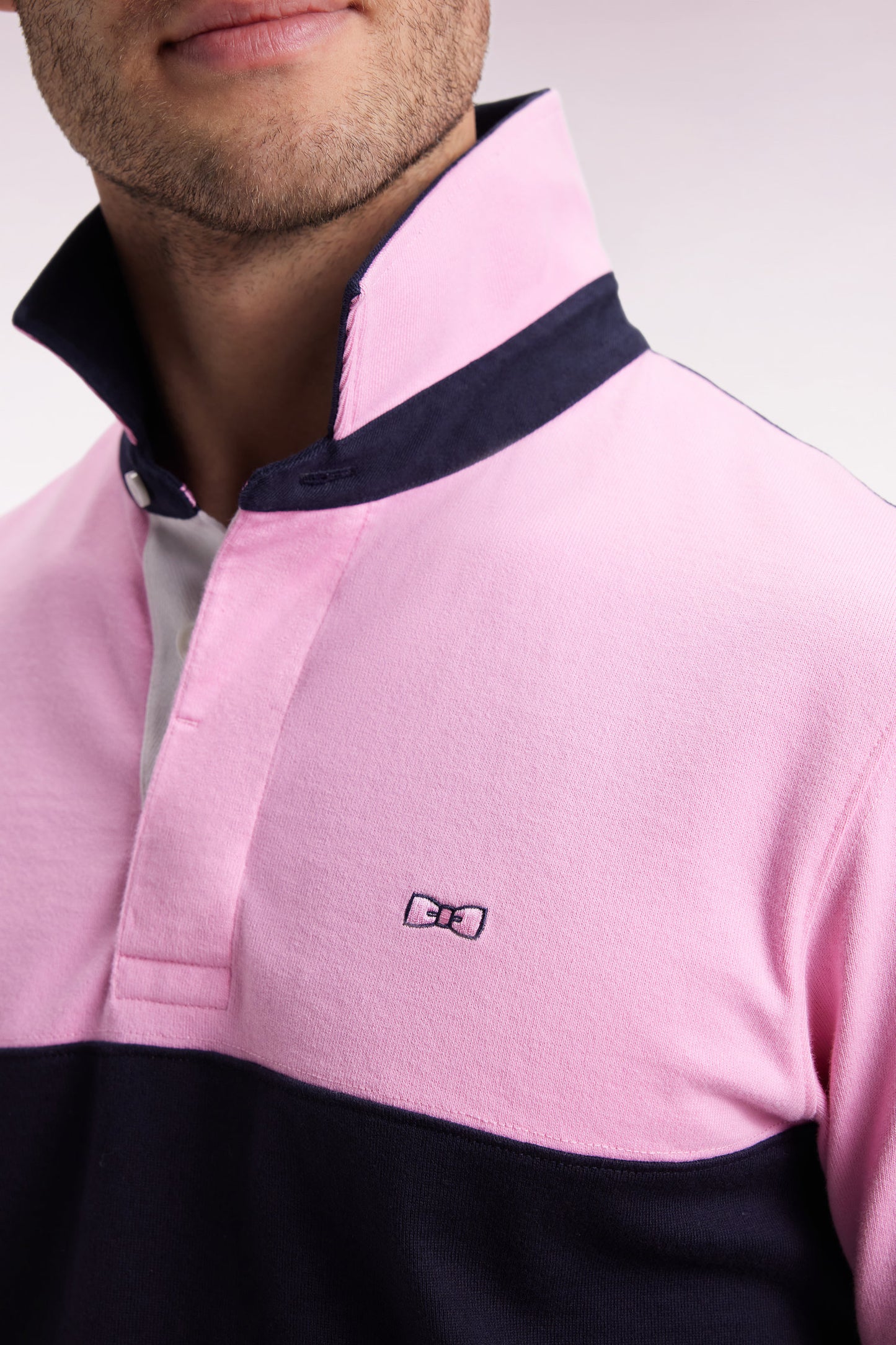 Short-sleeved jersey in two-tone navy and pink cotton