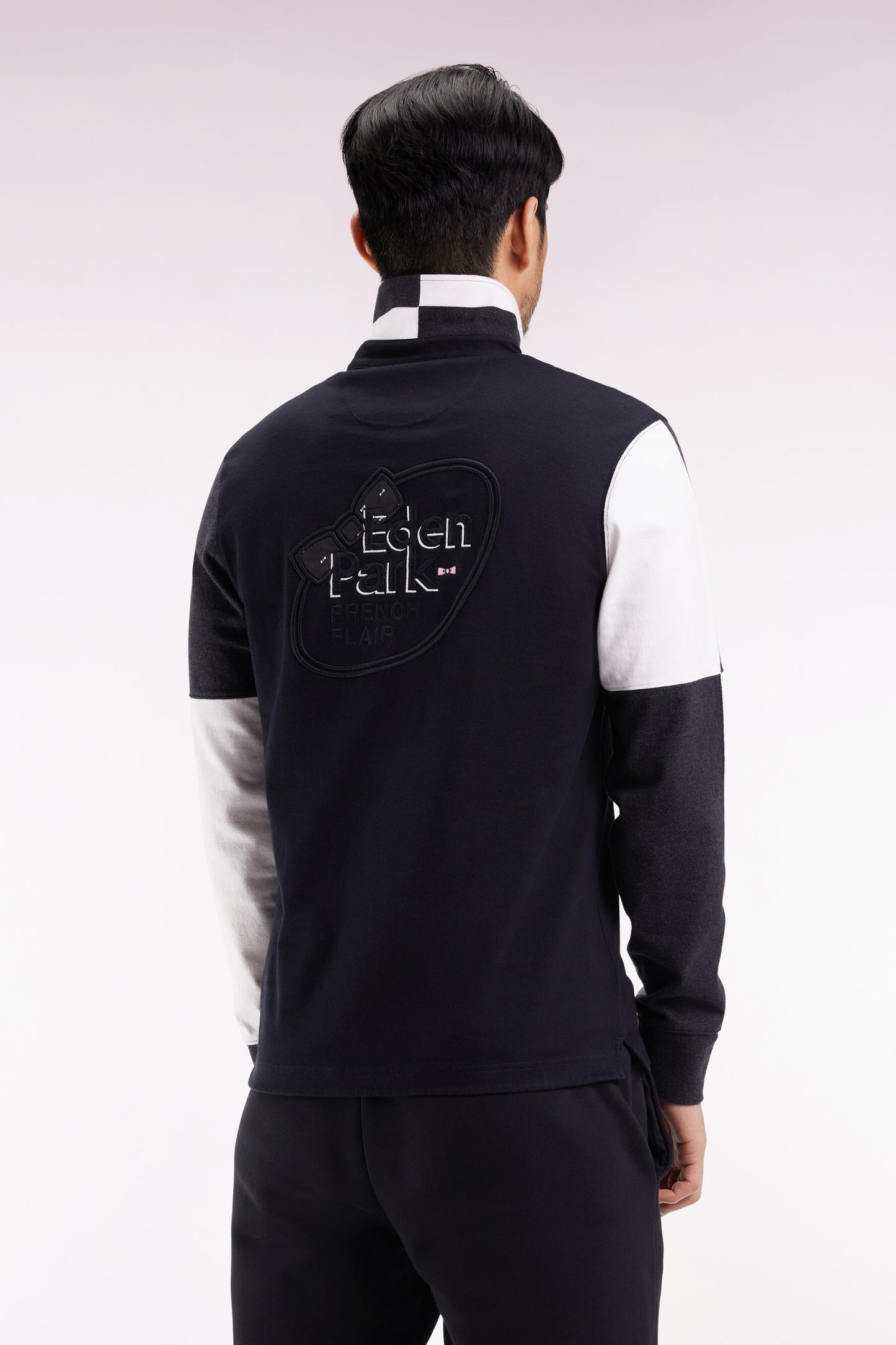 Long-sleeved jersey in black colorblock straight cut