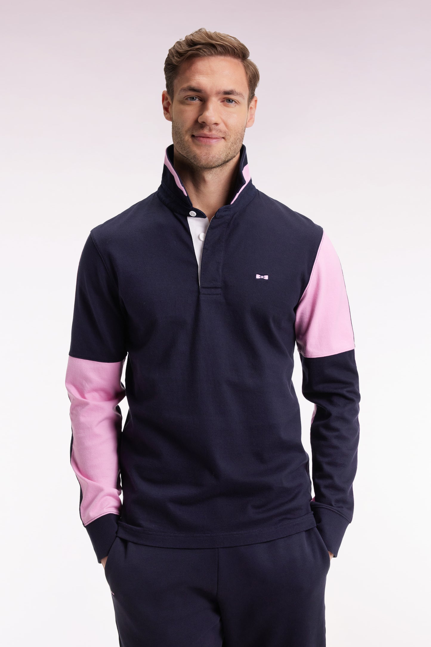 Long-sleeved jersey in navy colorblock straight cut