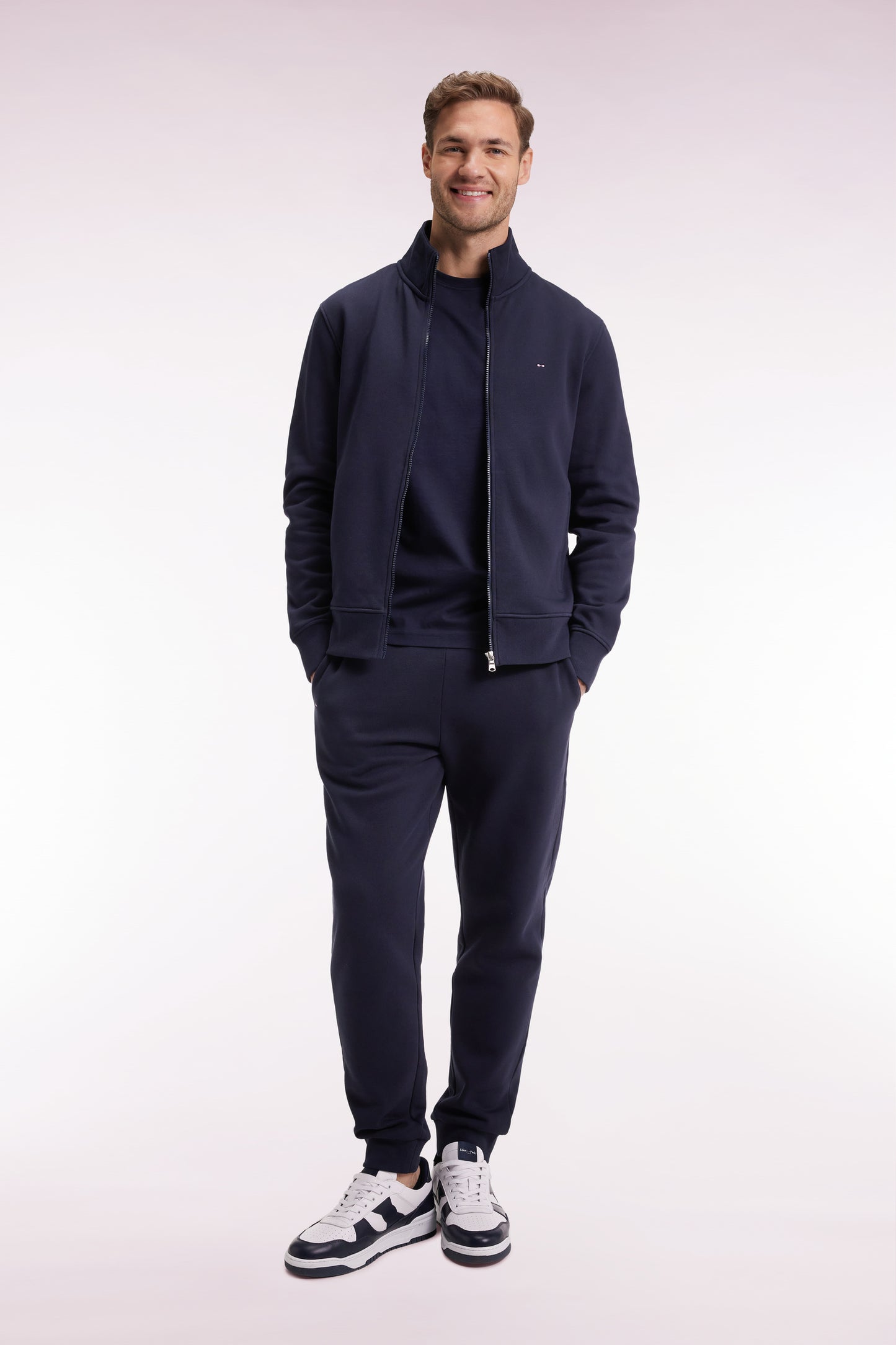 Sweatshirt zippé en coton marine coupe droite
