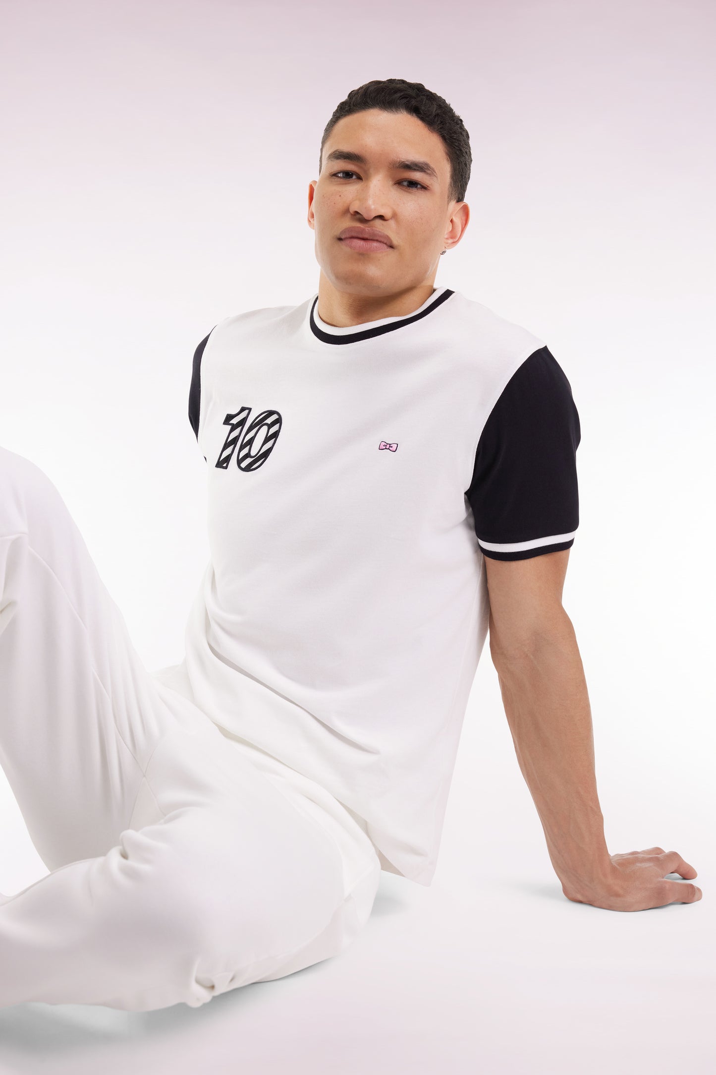 Two-tone short-sleeved T-shirt in white cotton 10" embroidery