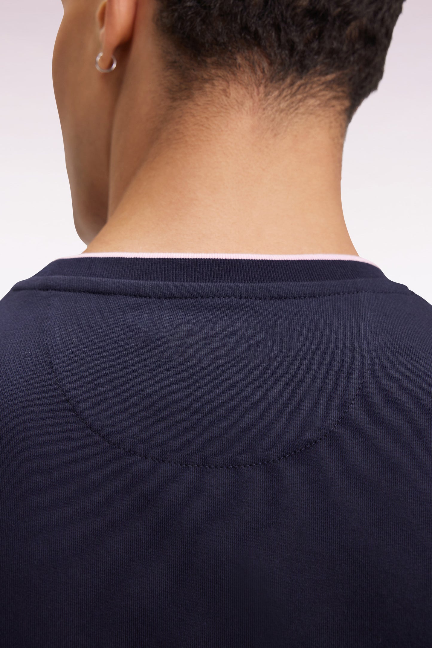 Two-tone short-sleeved T-shirt in navy and pink cotton