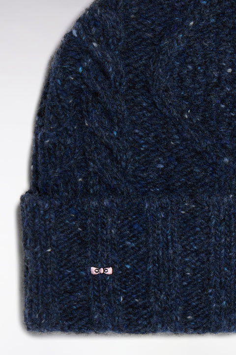 Bonnet en maille torsadée marine - Image 2