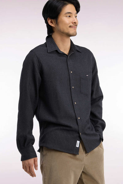 Straight fit gray striped flannel shirt
