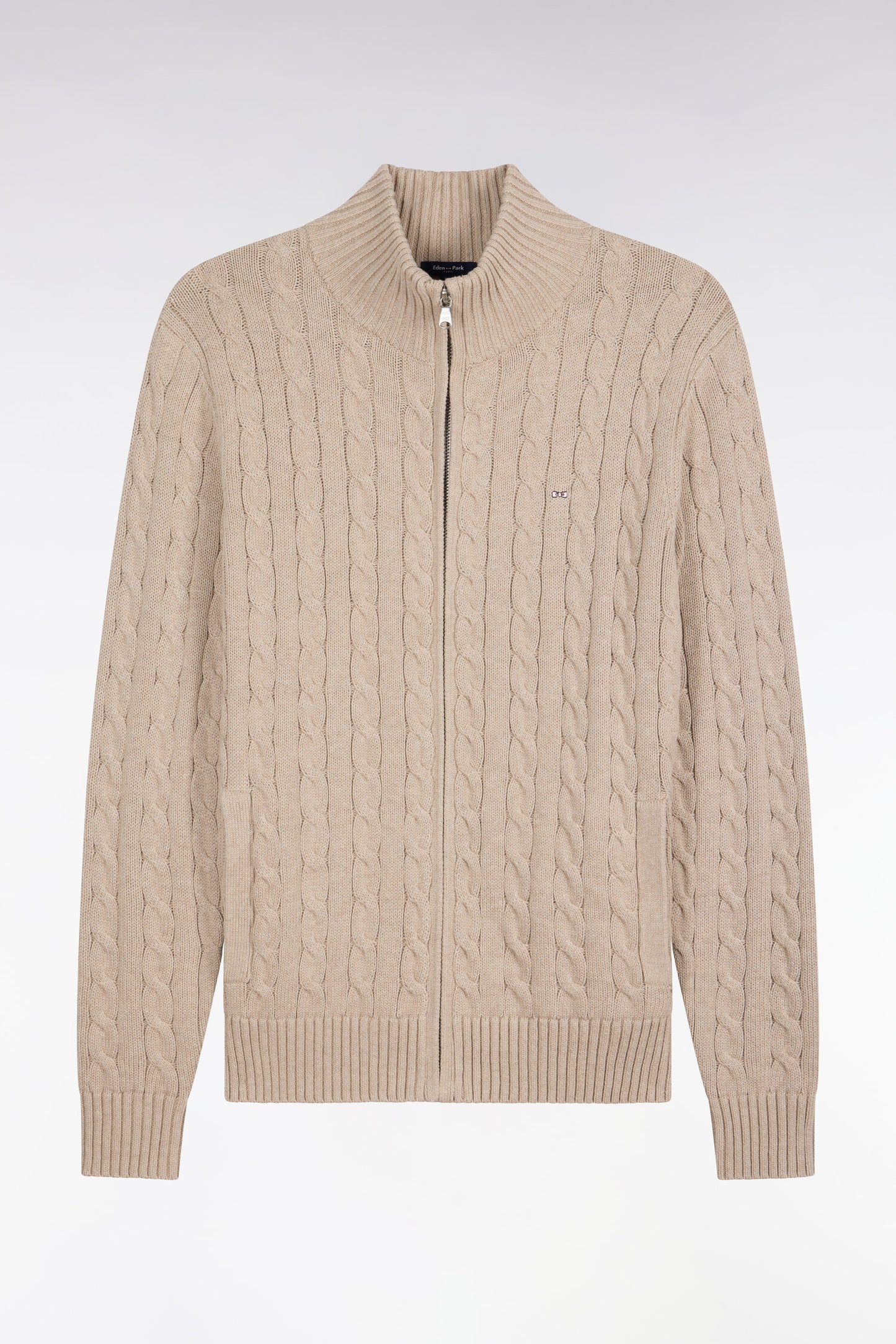 Cardigan à torsades zippé en coton beige coupe droite