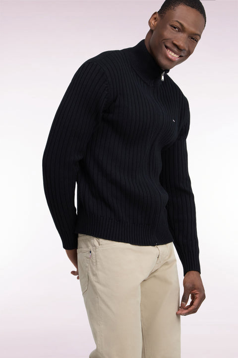 Cardigan zippé à col camionneur en laine et coton noir côtelé coupe droite - Image 1
