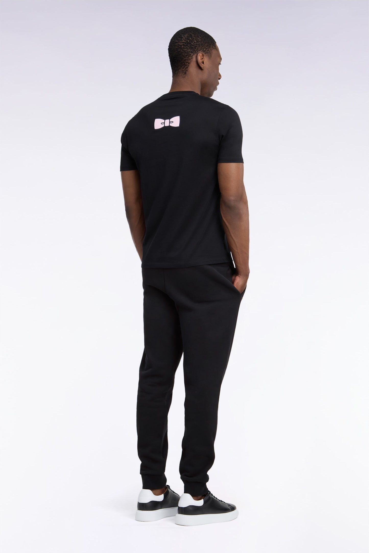 Jogging uni en molleton coton noir coupe droite