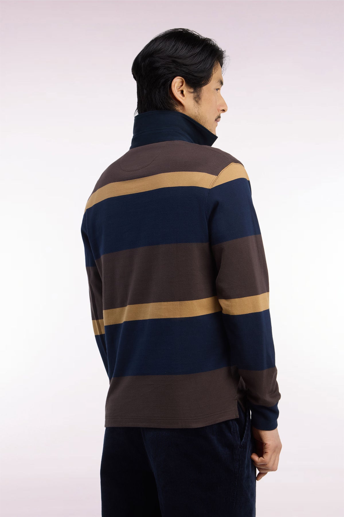Brown striped long-sleeved jersey with badge embroidery