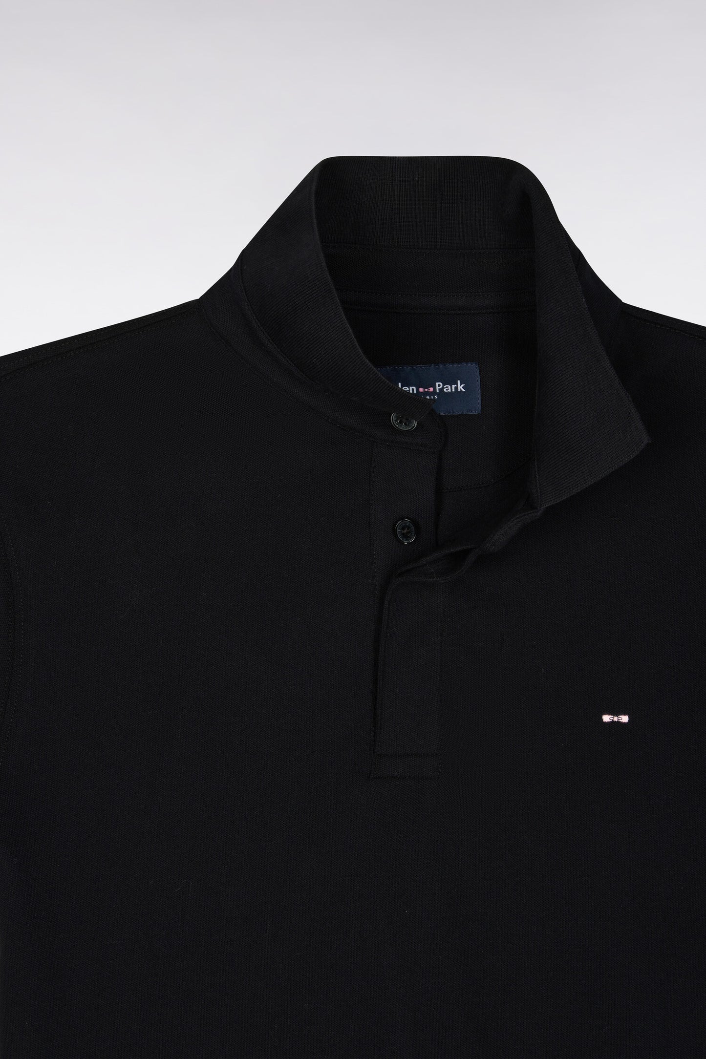 Polo manches courtes en coton stretch noir coupe ajustée