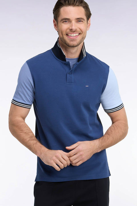Polo manches courtes en coton tricolore bleu coupe droite - Image 1