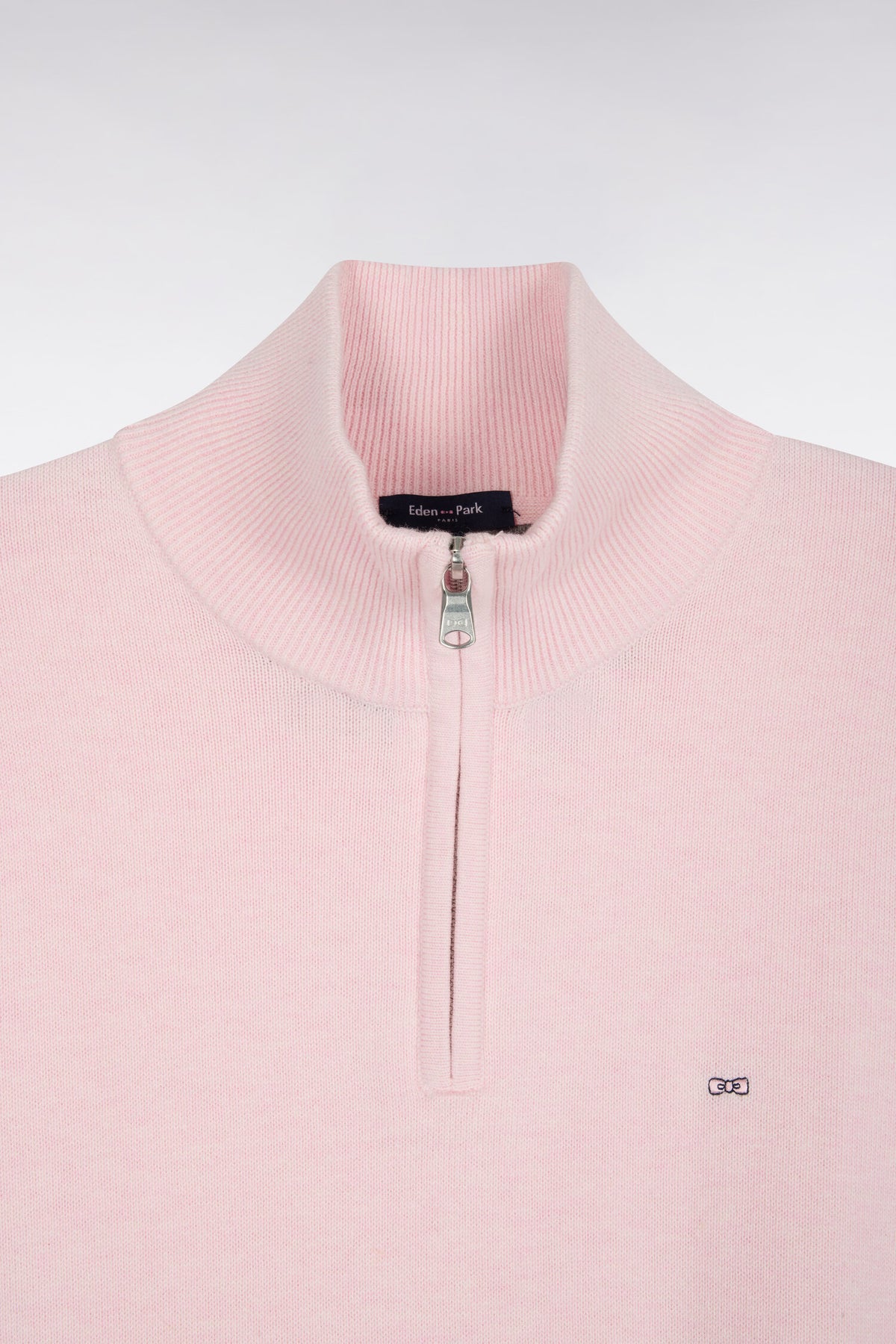Straight cut pink wool and cotton trucker neck sweater