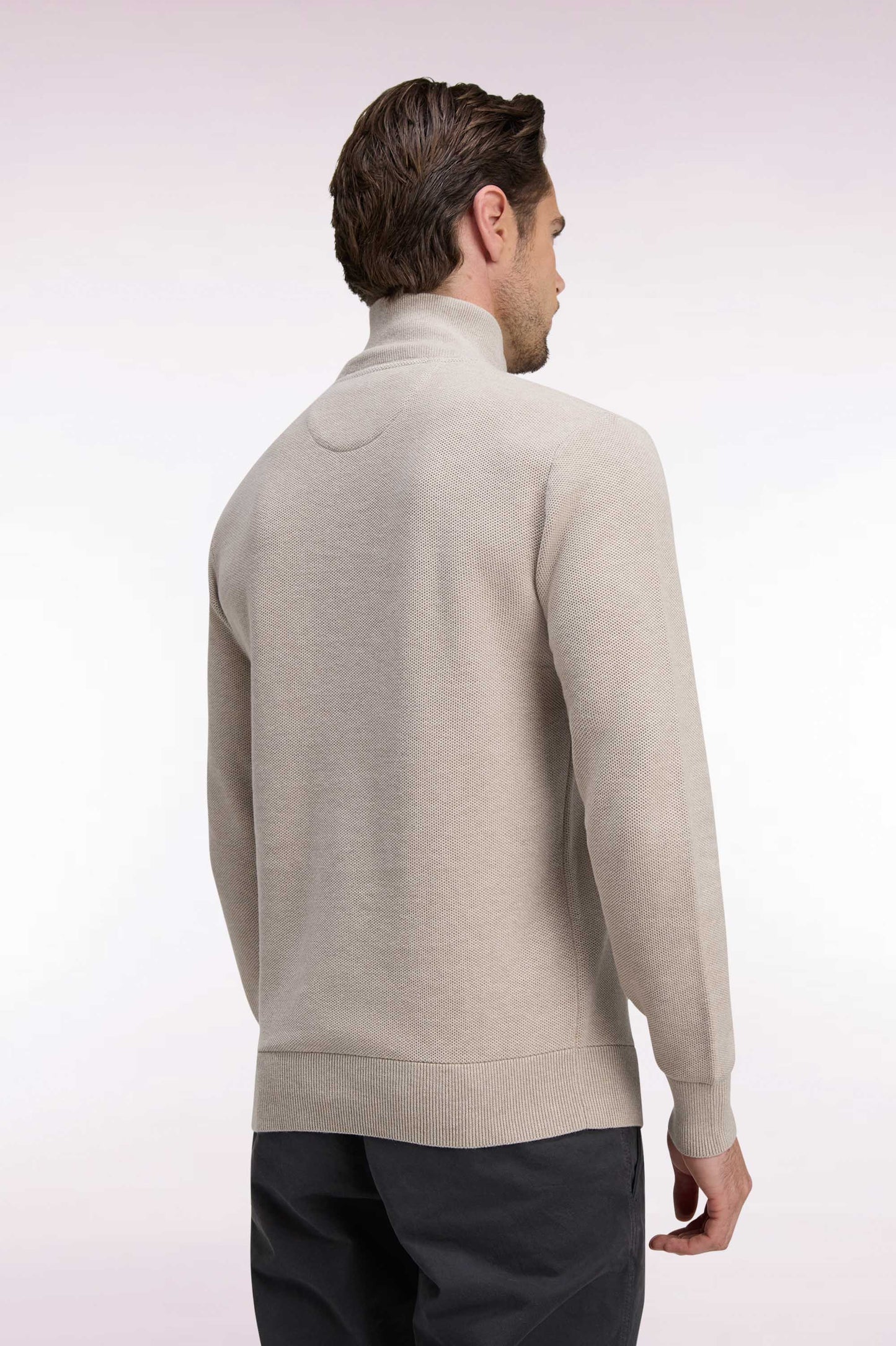 Pull col camionneur en coton beige coupe droite