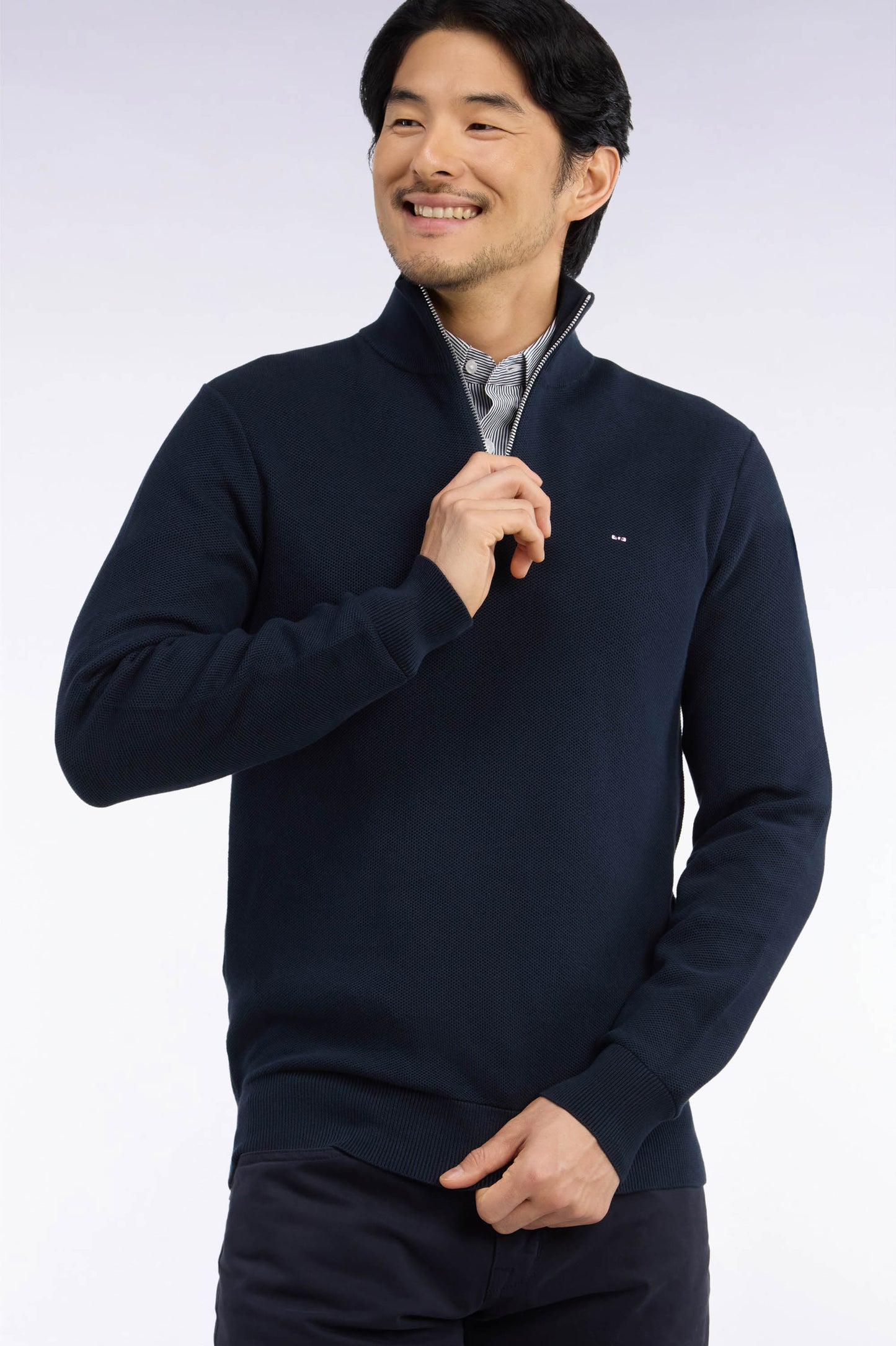Pull col camionneur en coton marine coupe droite