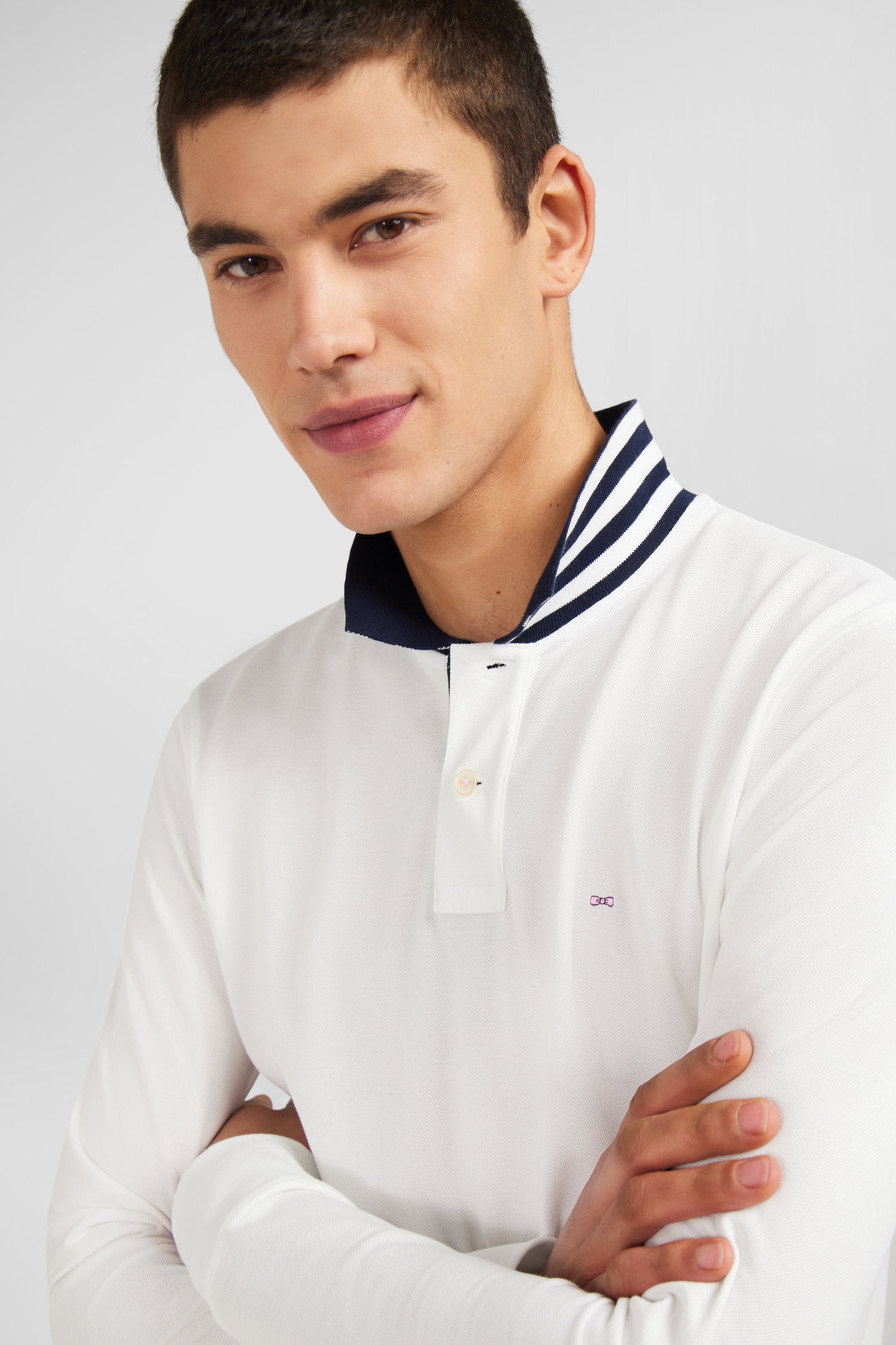 White cotton polo with contrasting neck