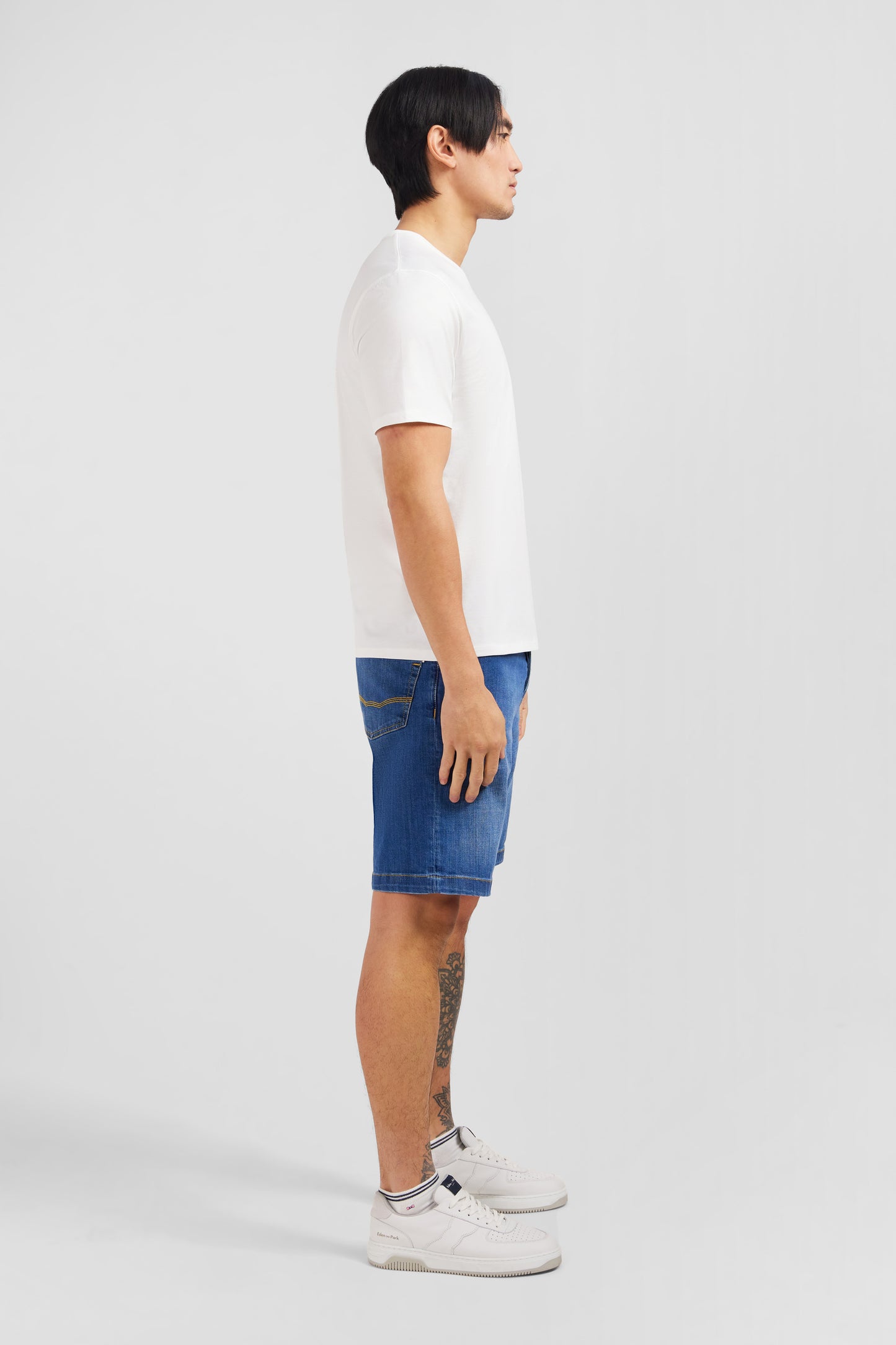 V-neck white light pima cotton t-shirt