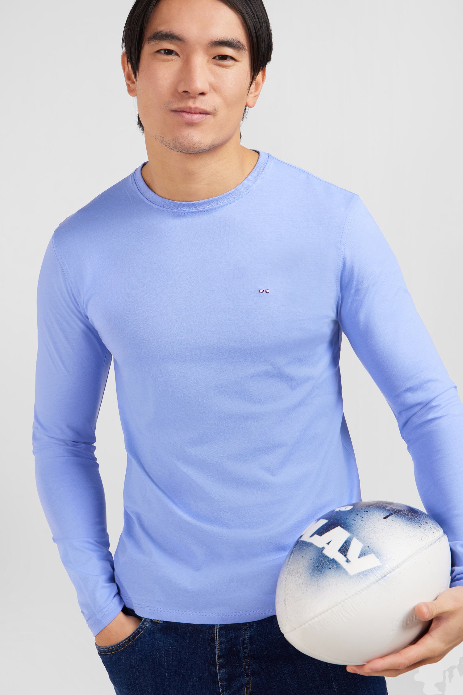 Long sleeved blue cotton t-shirt