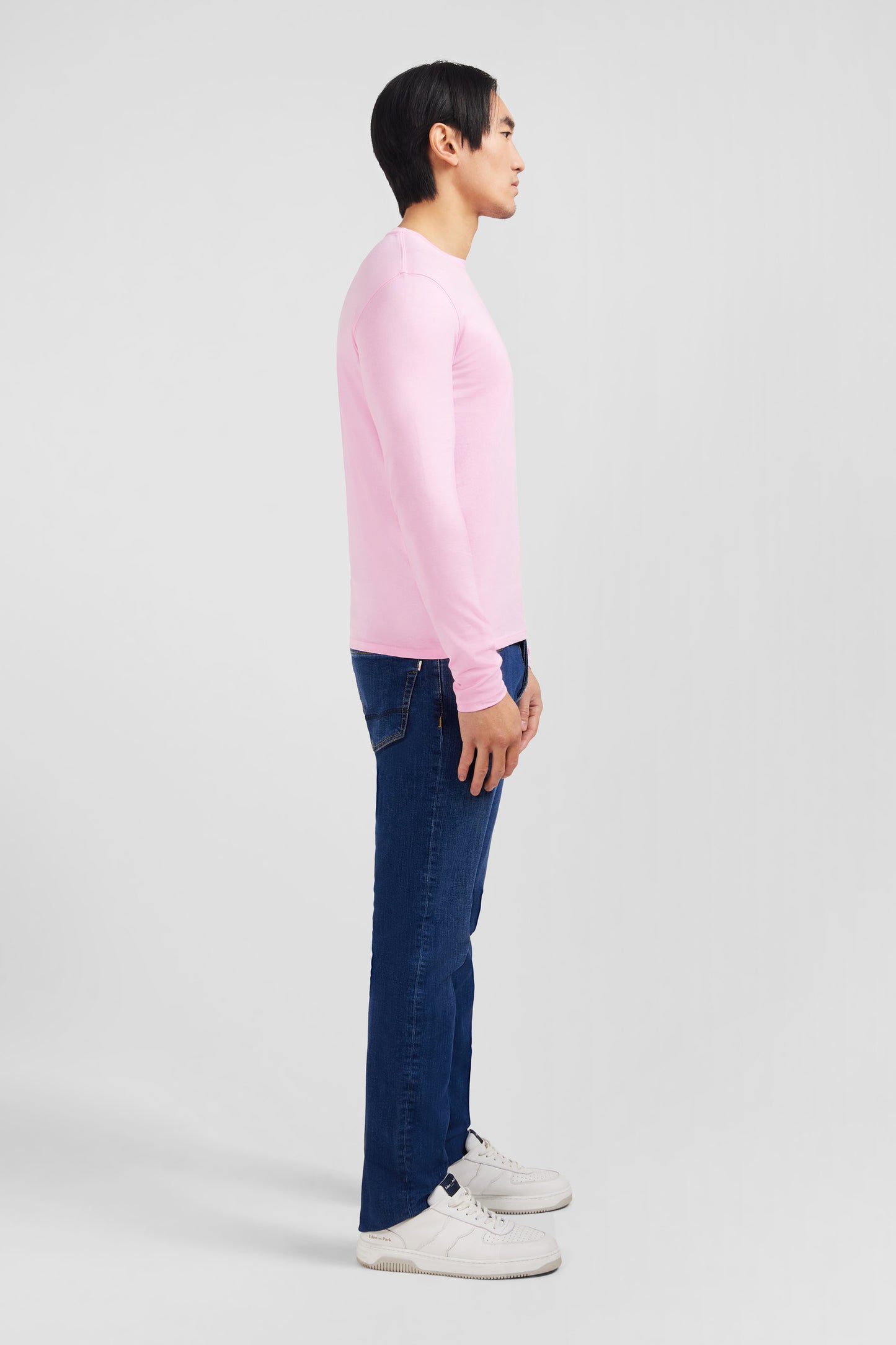 Long sleeved pink cotton t-shirt