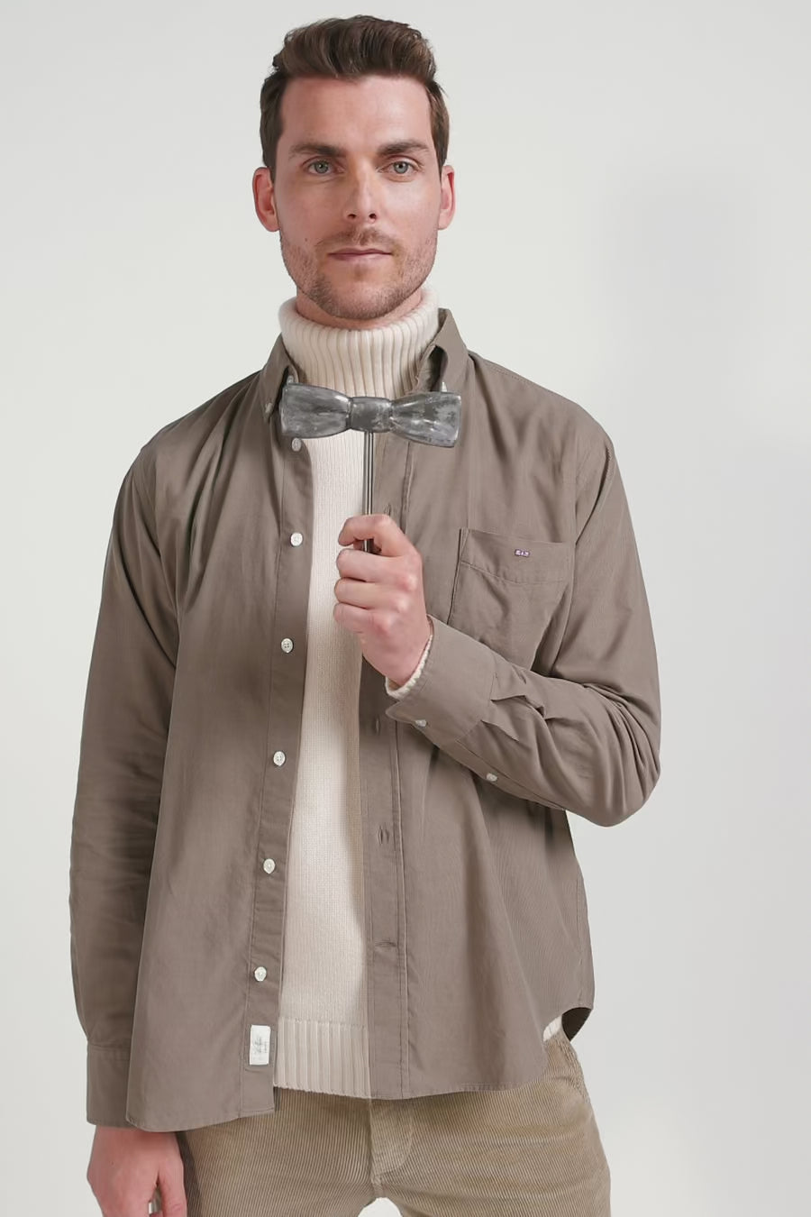 Regular plain beige cotton shirt with button-down collar and chest pocket