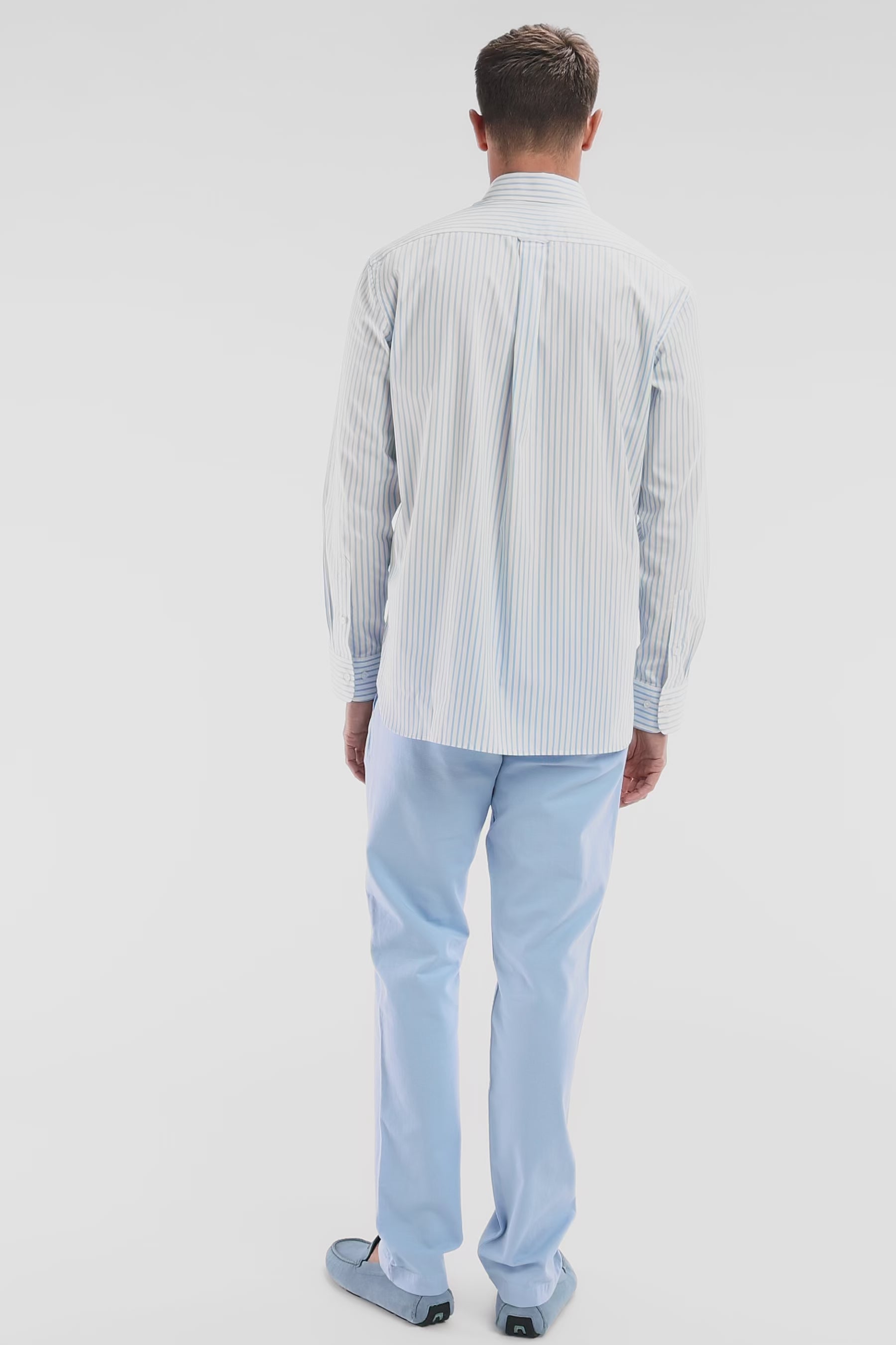 Chemise en coton rayée bleu ciel coupe droite