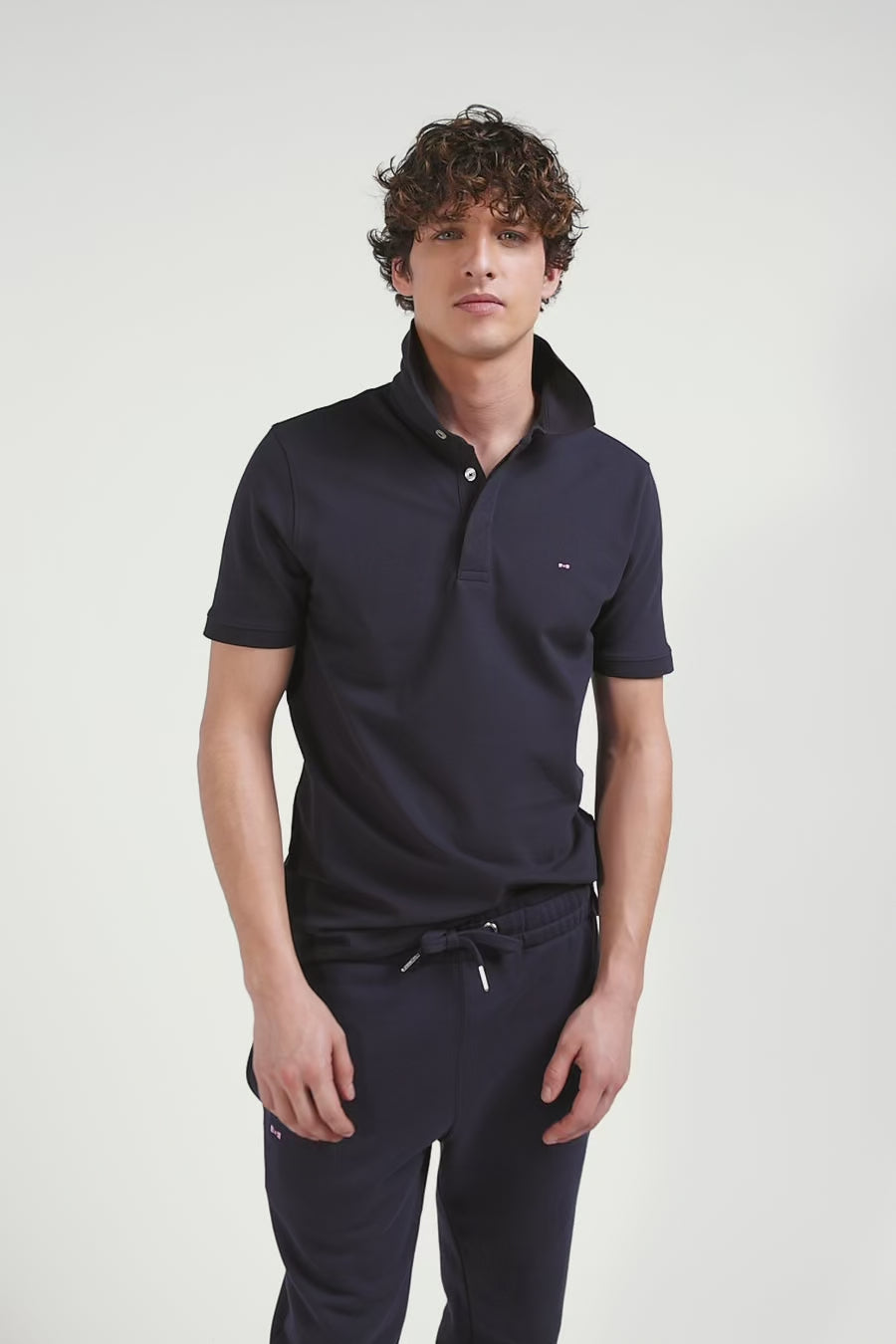 Slim navy blue short-sleeved cotton piqué polo shirt