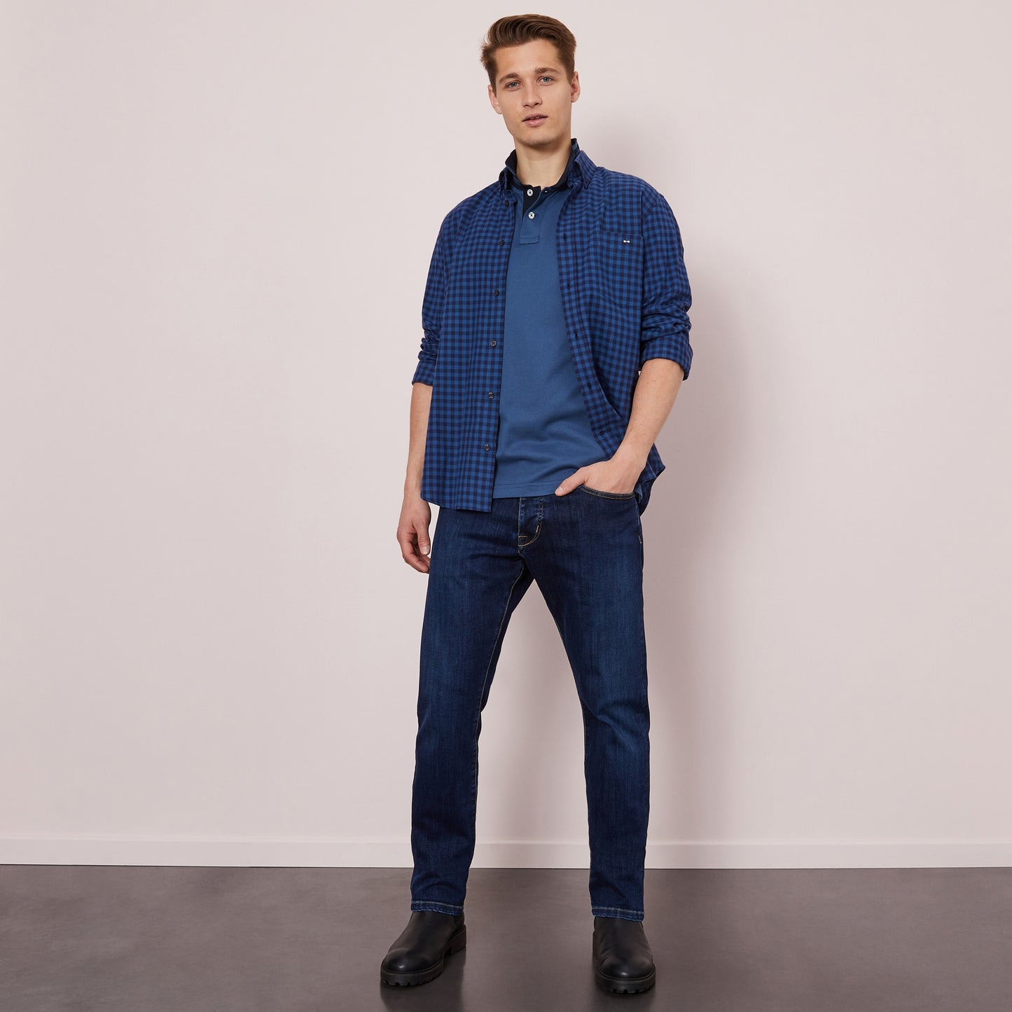 Blue checked shirt in cotton